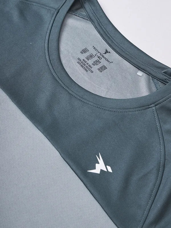 Men Colorblock Slim Fit Crew Neck T-shirt with TECHNO COOL+ - Image 8