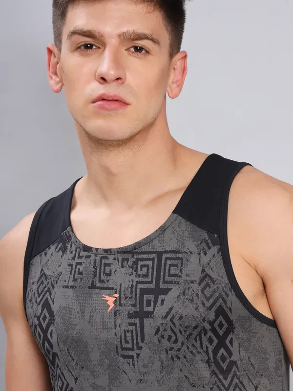 Men Self Design Slim Fit Scoop Neck Innerwear Vest with DOUBLE COOL - Image 5