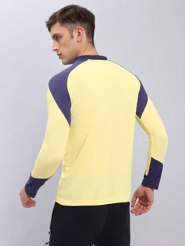 Men Colorblock Slim Fit Polo T-shirt with TECHNO COOL+ - Image 5