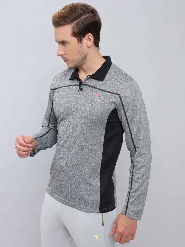 Men Melange Slim Fit Polo T-shirt with DOUBLE COOL - Image 4