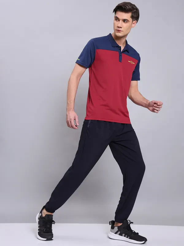 Men Colorblock Relax Fit Polo T-shirt with TECHNO COOL+ - Image 5