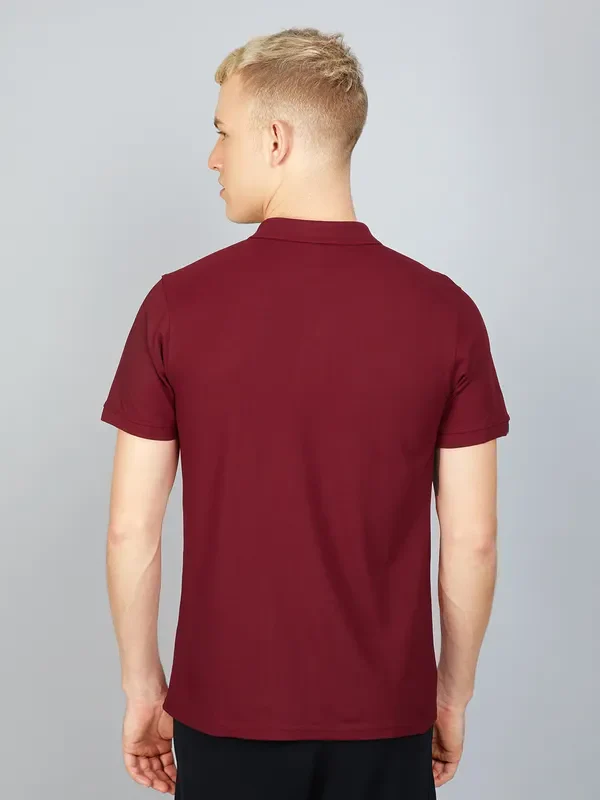 Men Solid Slim Fit Polo T-shirt with MATPIQ - Image 2