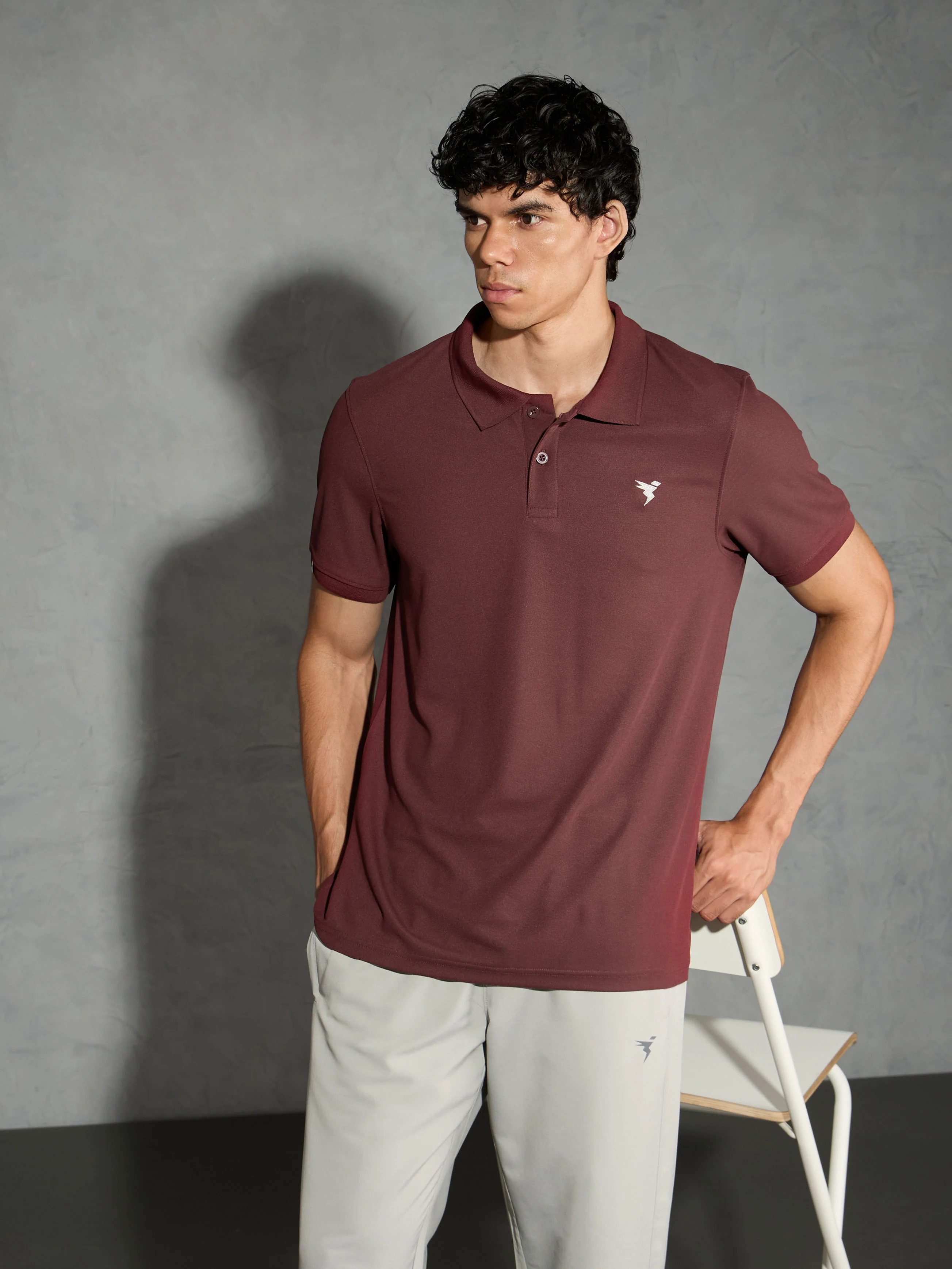 Men Solid Slim Fit Polo T-shirt with MATPIQ