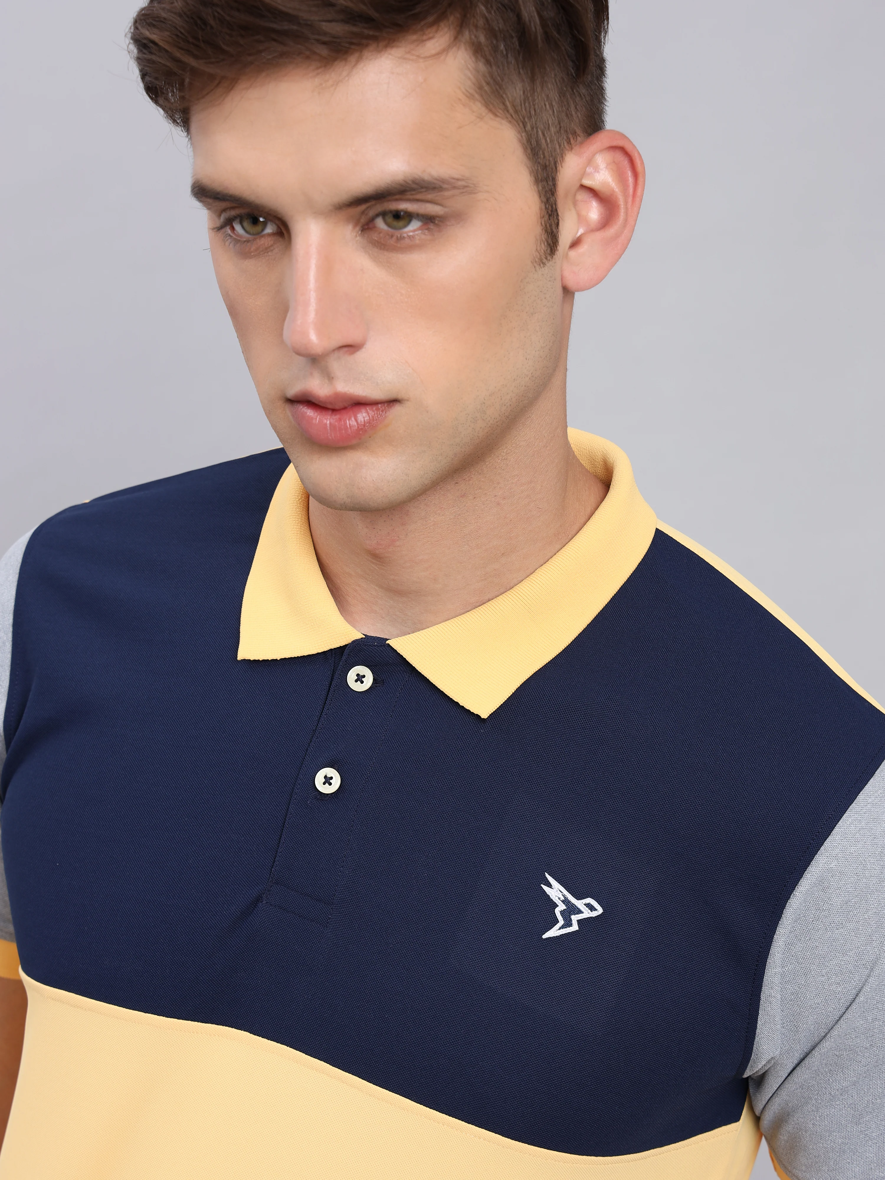 Men Colorblock Slim Fit Polo T-shirt with MATPIQ - Image 7