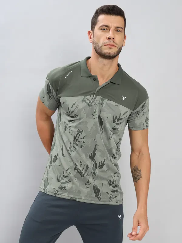 Men Jacquard Slim Fit Polo T-shirt with TECHNO COOL+