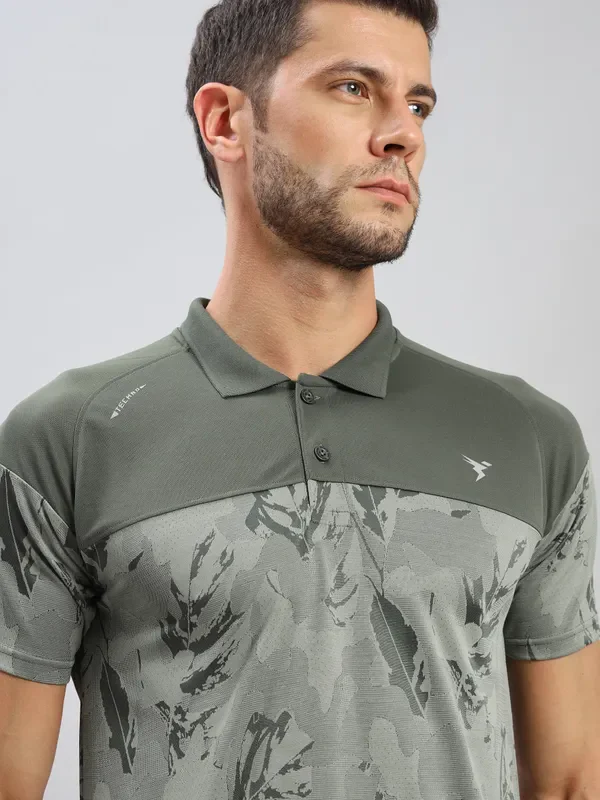 Men Jacquard Slim Fit Polo T-shirt with TECHNO COOL+ - Image 5