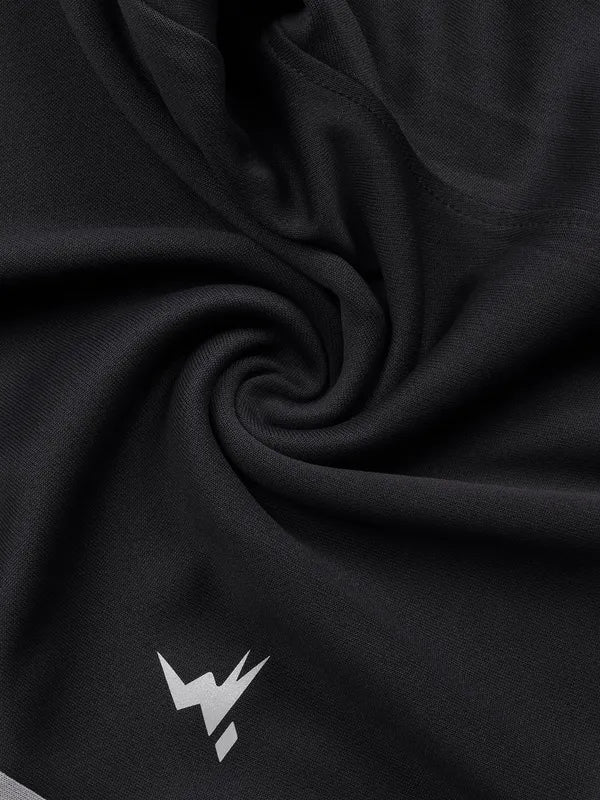 Men Colorblock Slim Fit Shorts with TECHNO DRY - Image 7