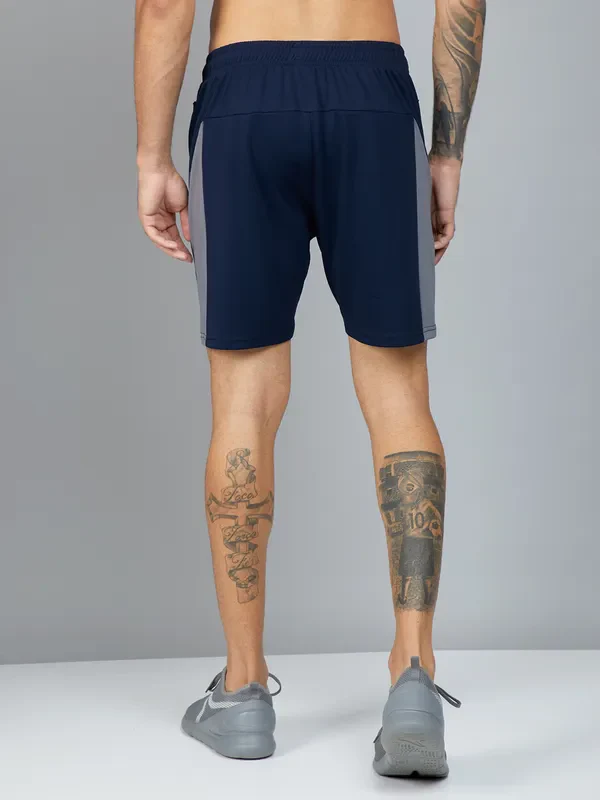 Men Colorblock Slim Fit Shorts with TECHNO DRY - Image 6