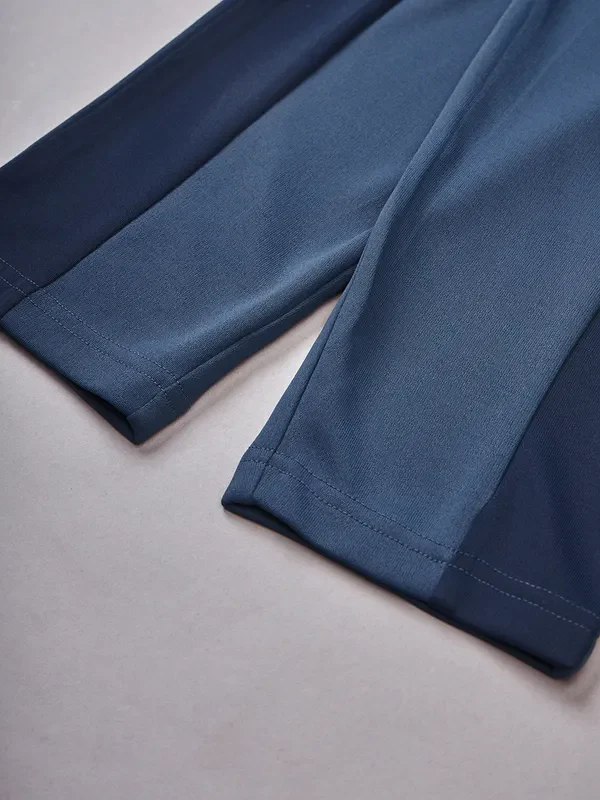 Men Colorblock Slim Fit Trackpants with TECHNO DRY - Image 3