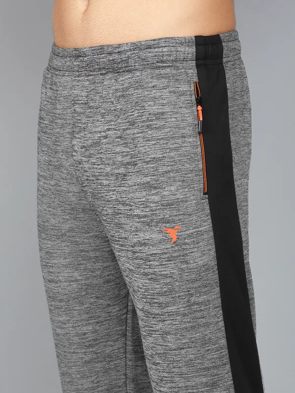 Men Colorblock Slim Fit Trackpants with TECHNO DRY - Image 7