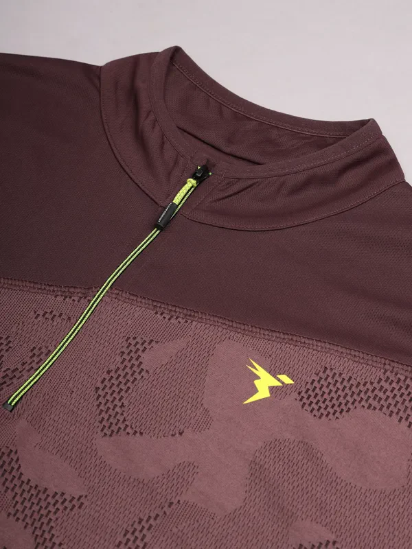 Men Jacquard Slim Fit Mock Neck T-shirt with TECHNO COOL+ - Image 3
