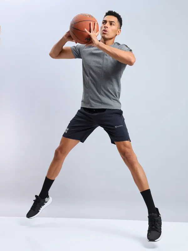 Men Solid Relax Fit Shorts with ELASTO LITE - Image 5