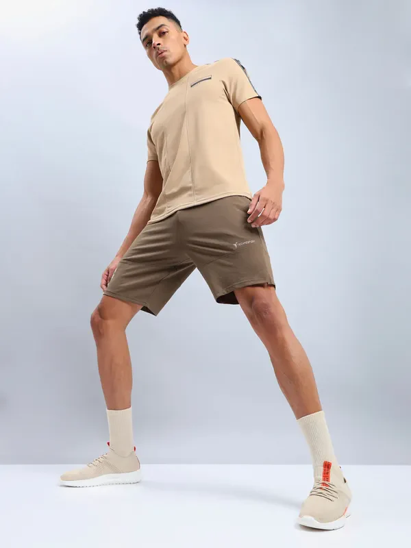 Men Solid Relax Fit Shorts with ELASTO LITE - Image 4