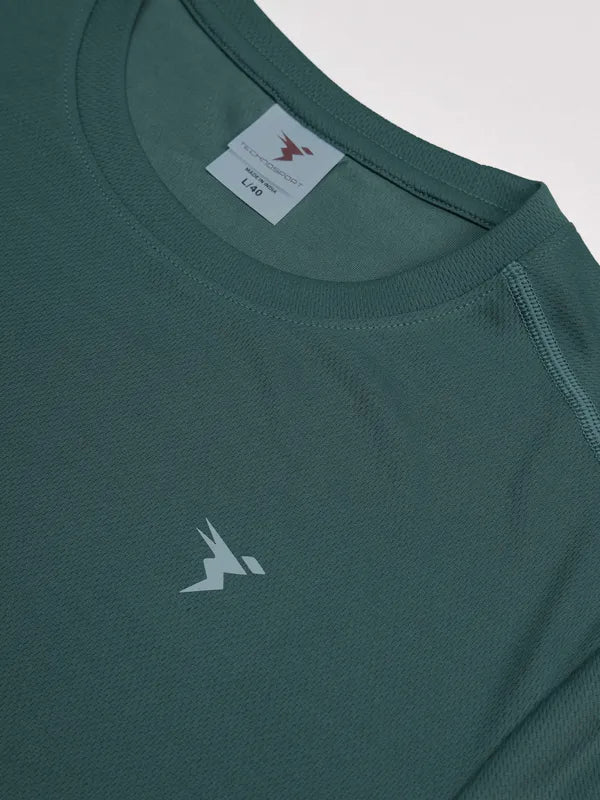 Men Solid Slim Fit Crew Neck T-shirt with TECHNO COOL+ - Image 8