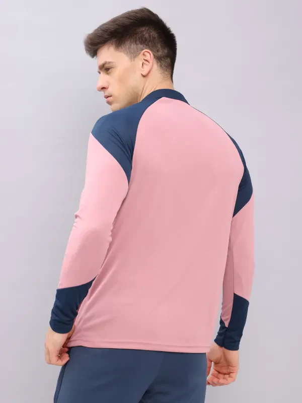 Men Colorblock Slim Fit Polo T-shirt with TECHNO COOL+ - Image 4