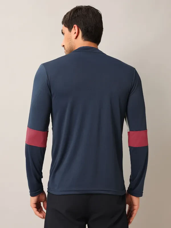 Men Colorblock Slim Fit Mock Neck T-shirt with TECHNO COOL+ - Image 5