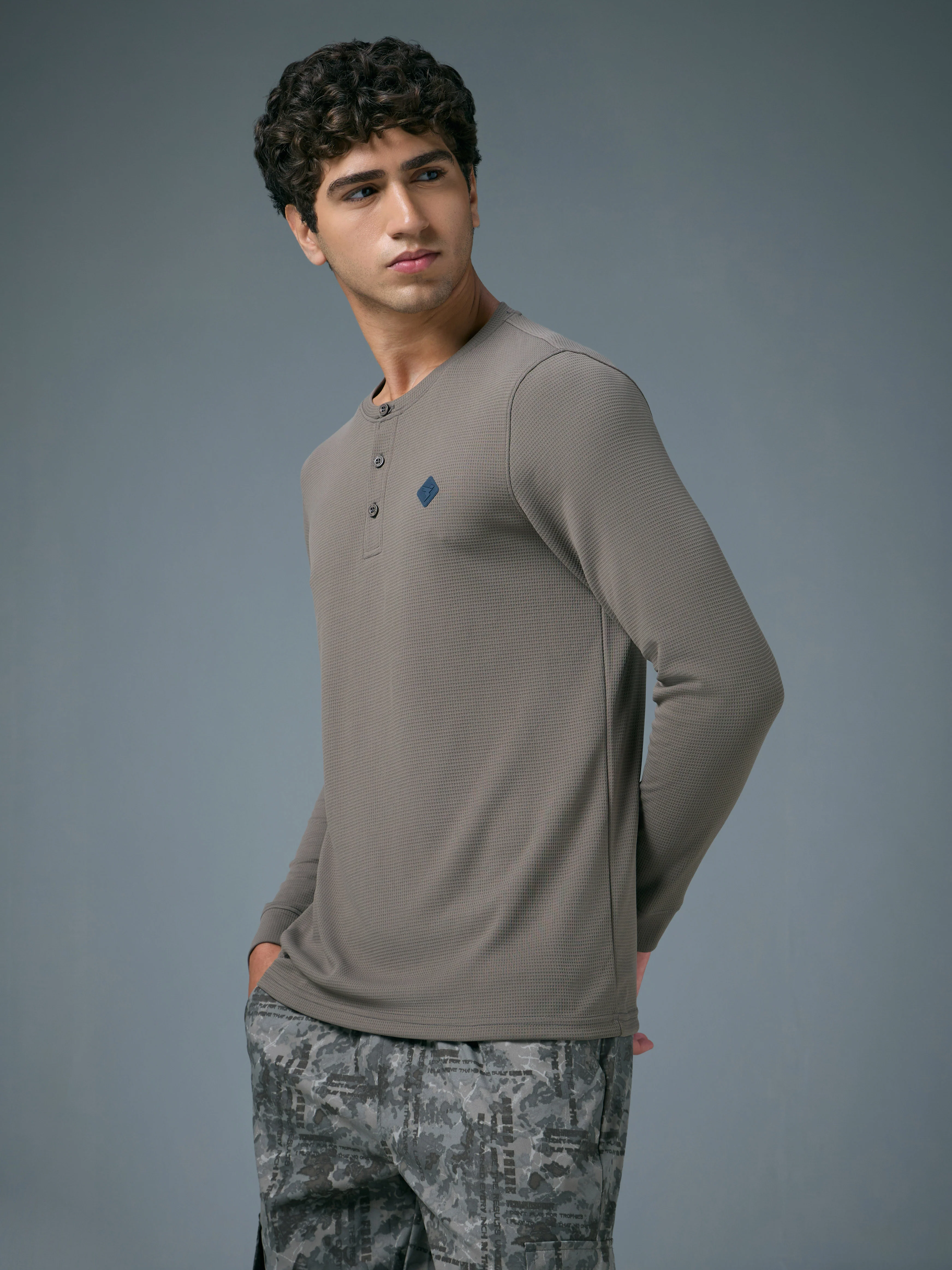 Men Self Design Slim Fit Henley Neck Sports T-Shirt with TECHNOCOOL+ - Image 4