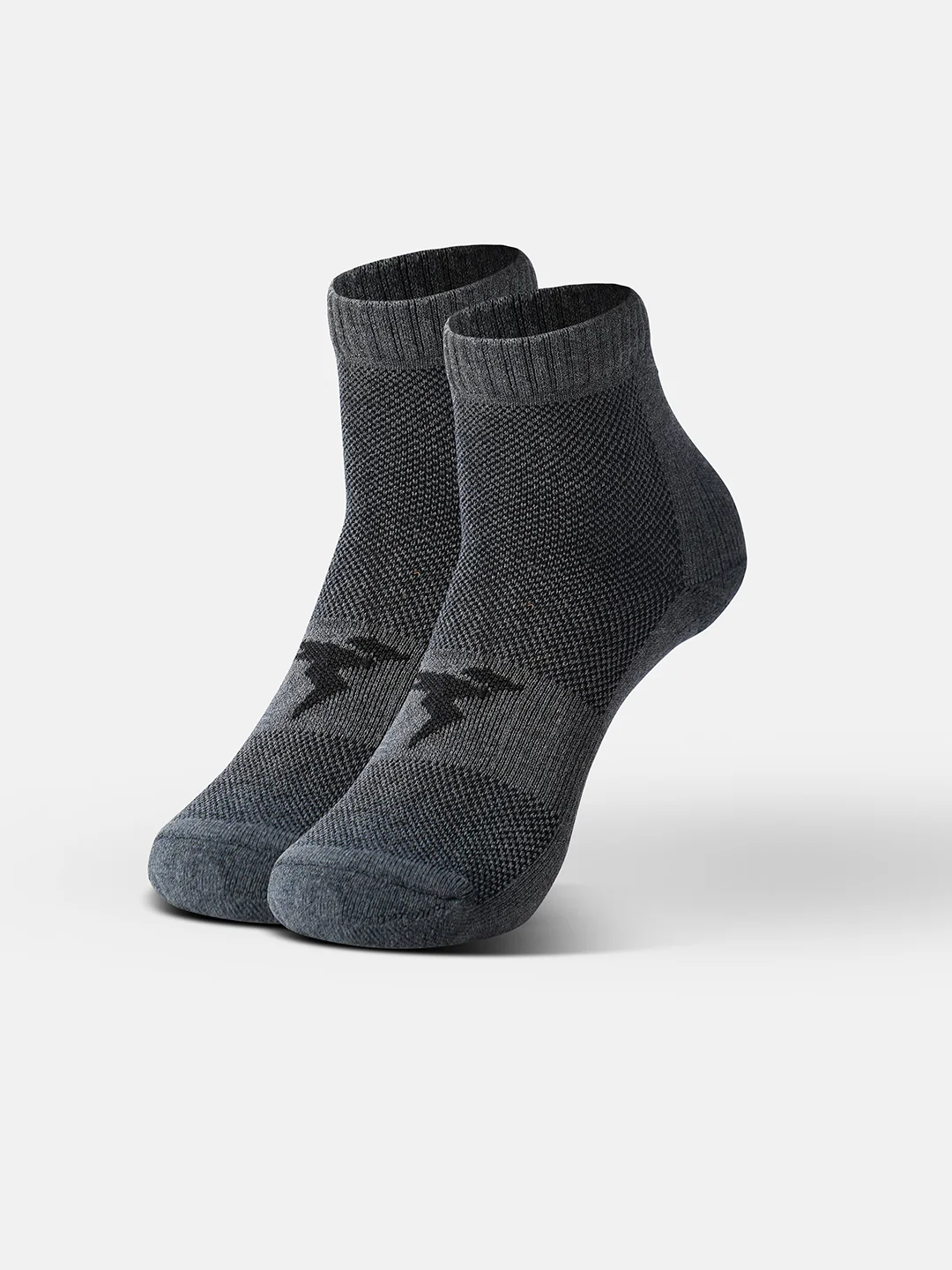Men Solid Pack of 3 Socks with VENTMESH - Image 5