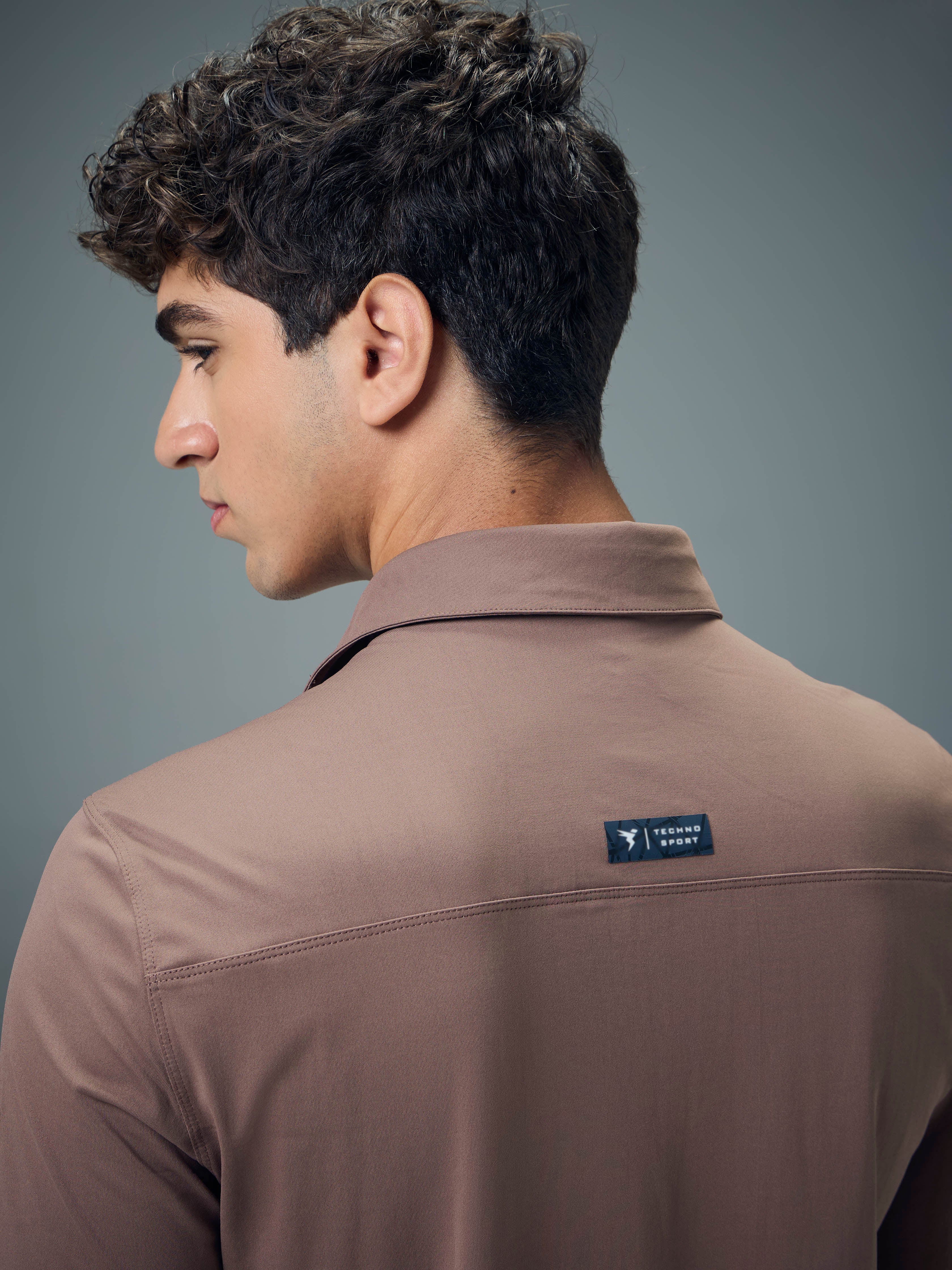 Men Solid Regular Fit Spread Collar Casual Shirt with COTFLEX - Image 7