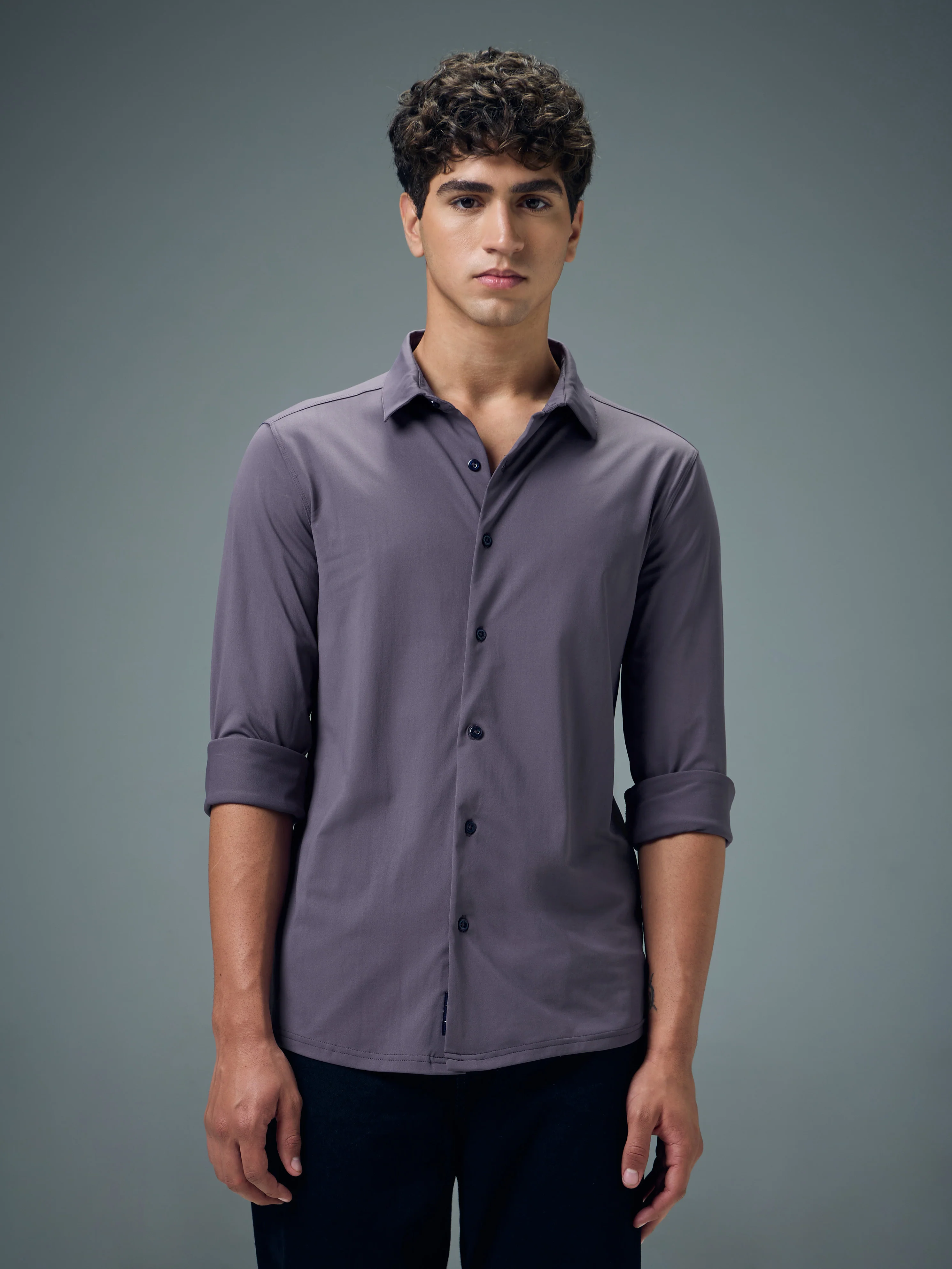 Men Solid Regular Fit Spread Collar Casual Shirt with COTFLEX - Image 2