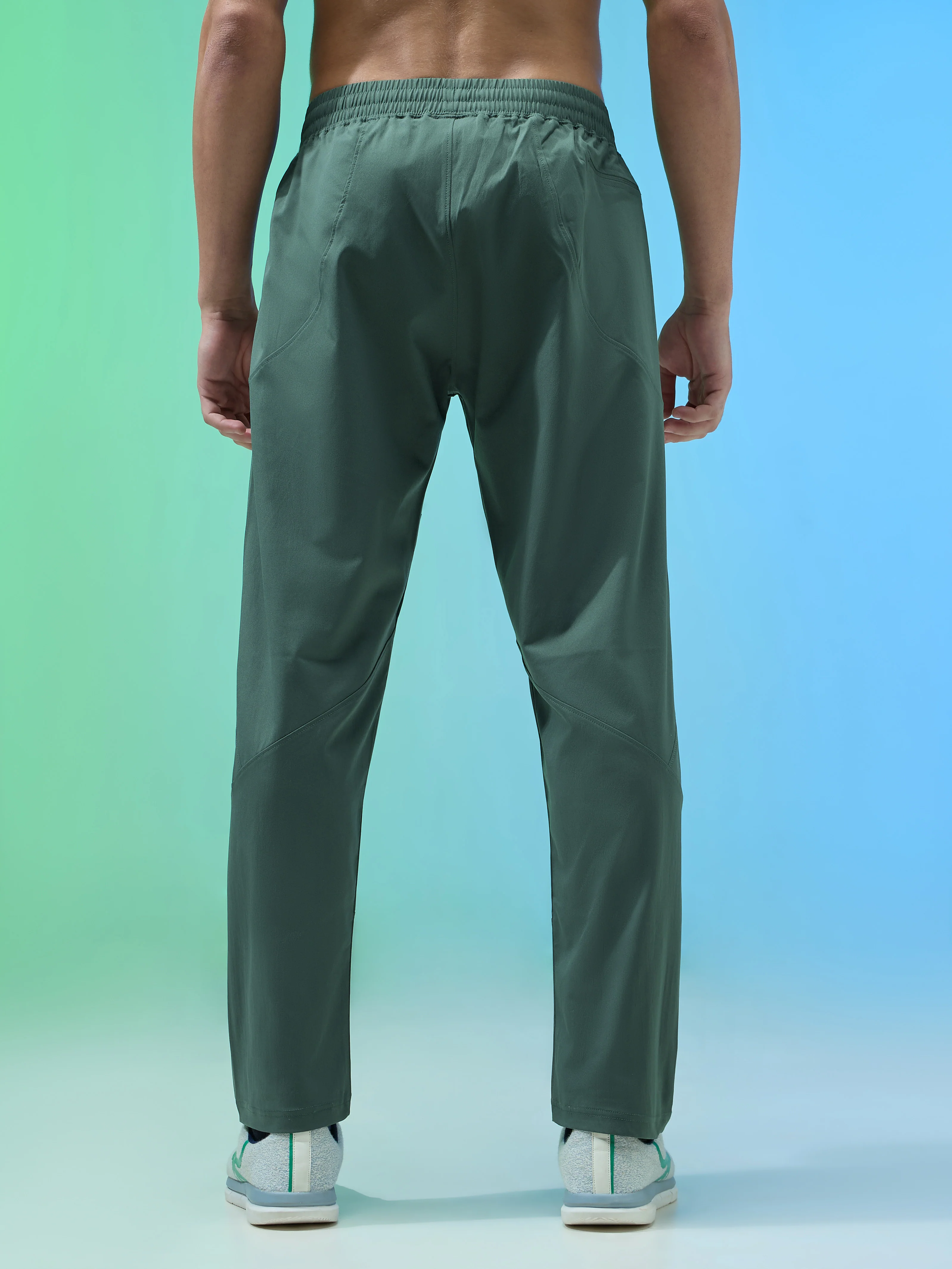 Men Solid Regular Fit Trackpants with TS FLEXI - Image 3