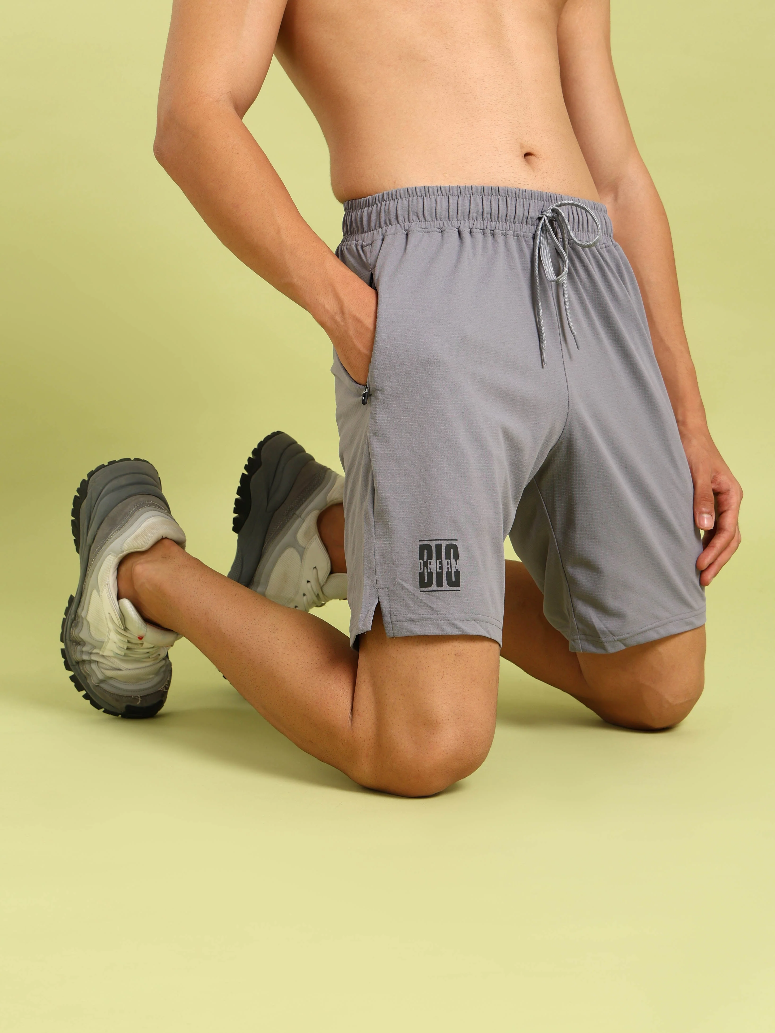 Men Solid Relax Fit Shorts with ELASTO LITE - Image 2