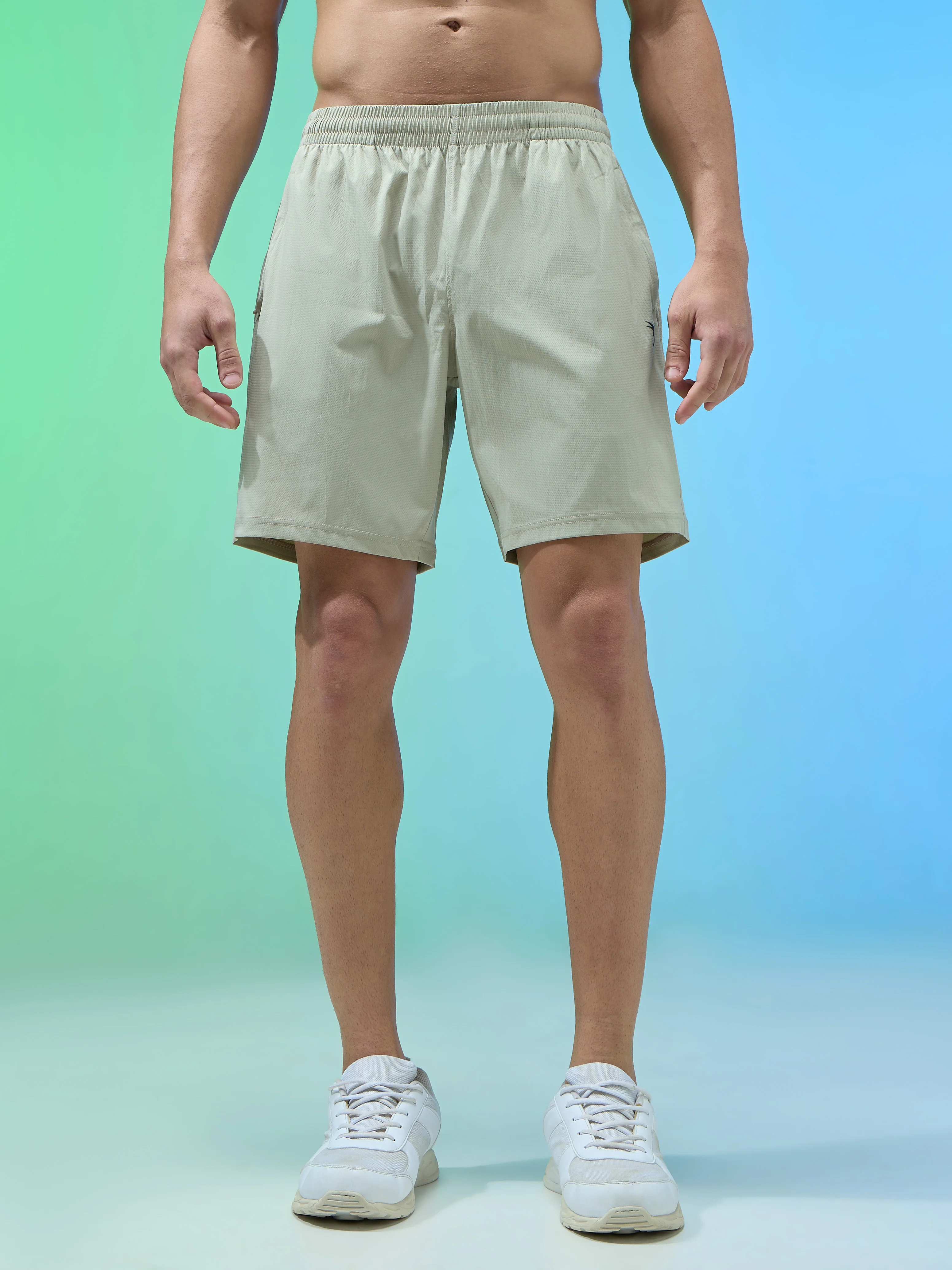 Men Solid Relax Fit Shorts with TECHNOLITE - Image 2