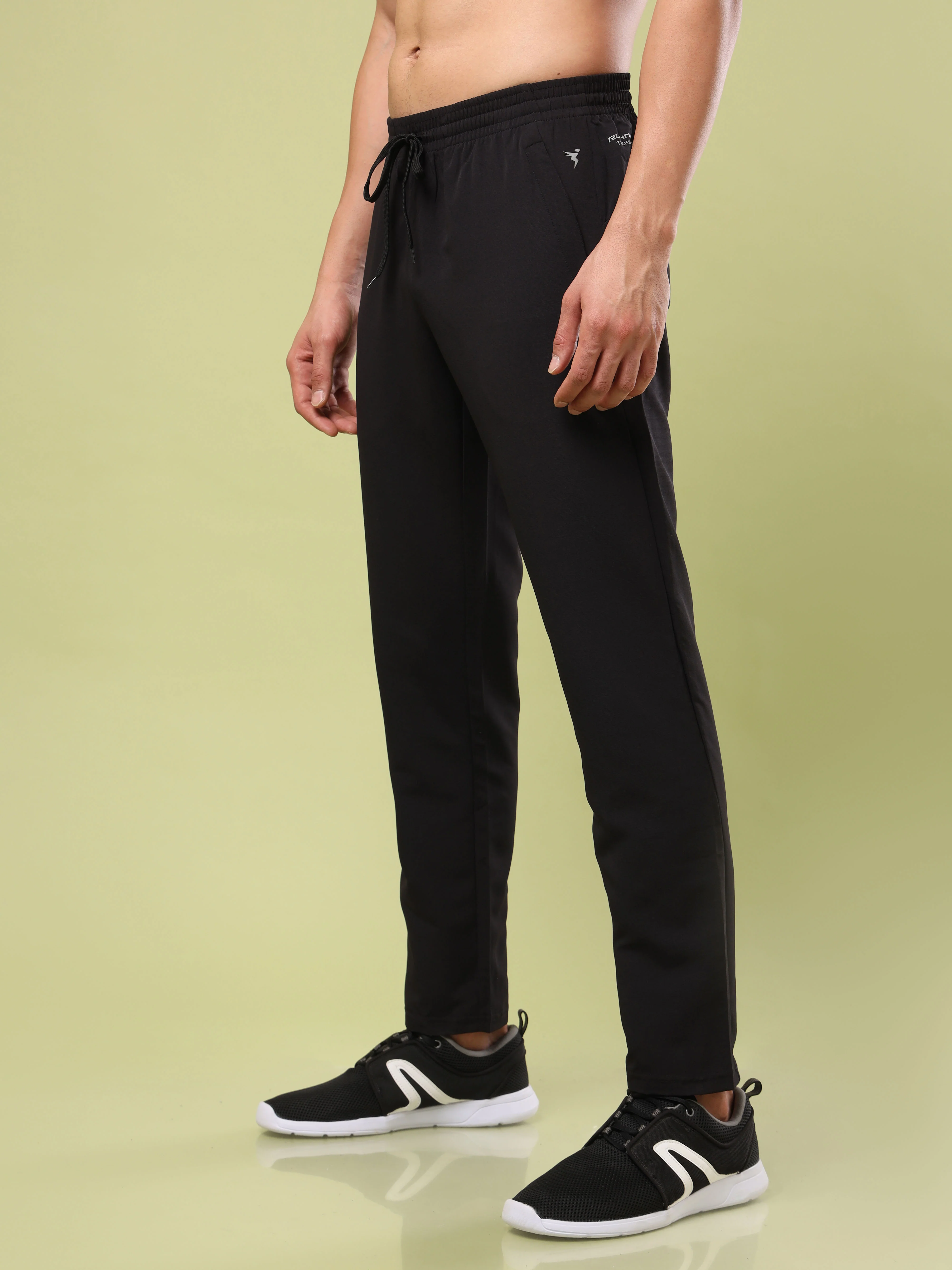 Men Solid Relax Fit Sports Trackpants with TECHNO LITE - Image 3