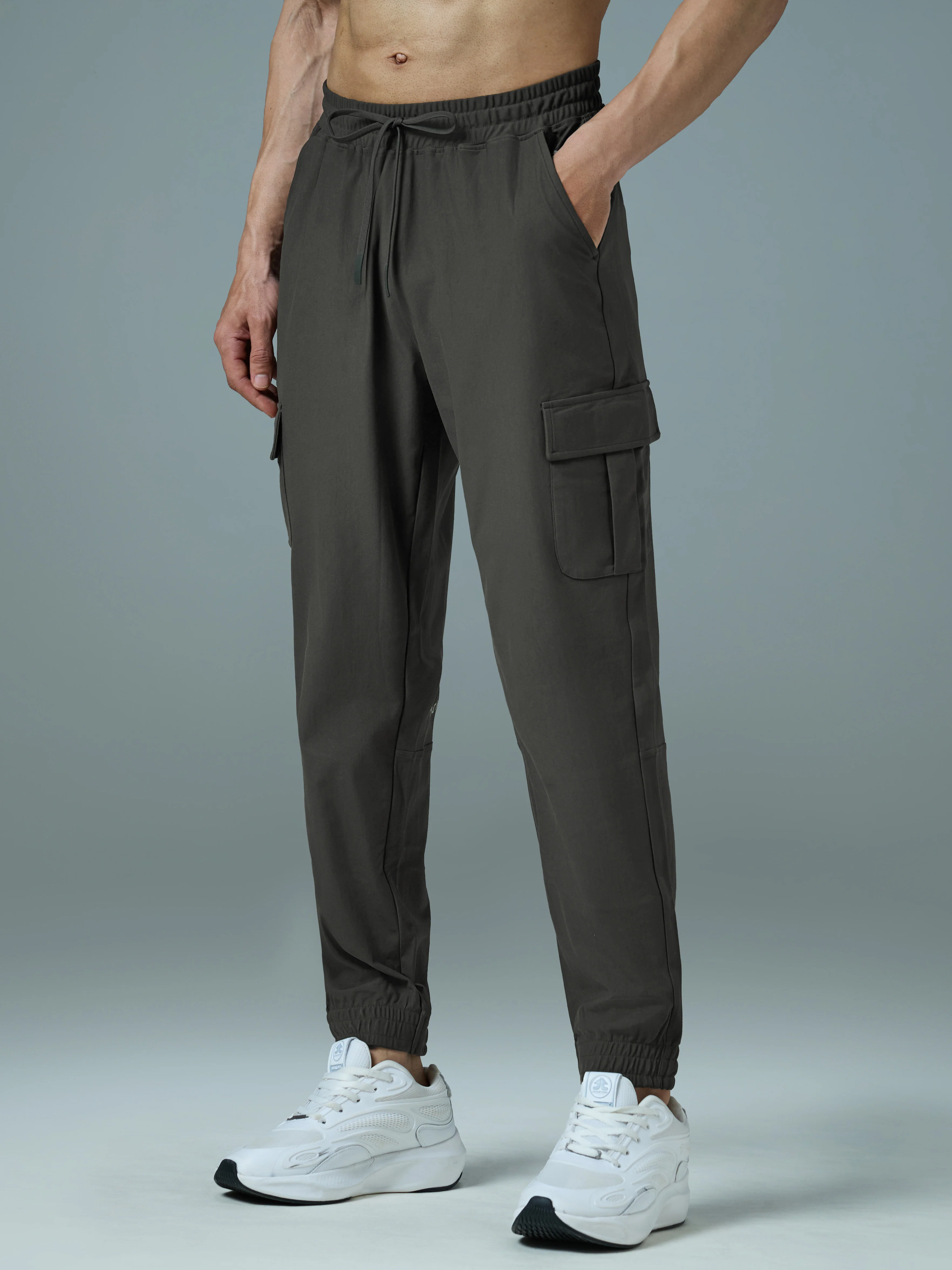 Men Solid Slim Fit Cargo Joggers with DURACOOL+ - Image 4