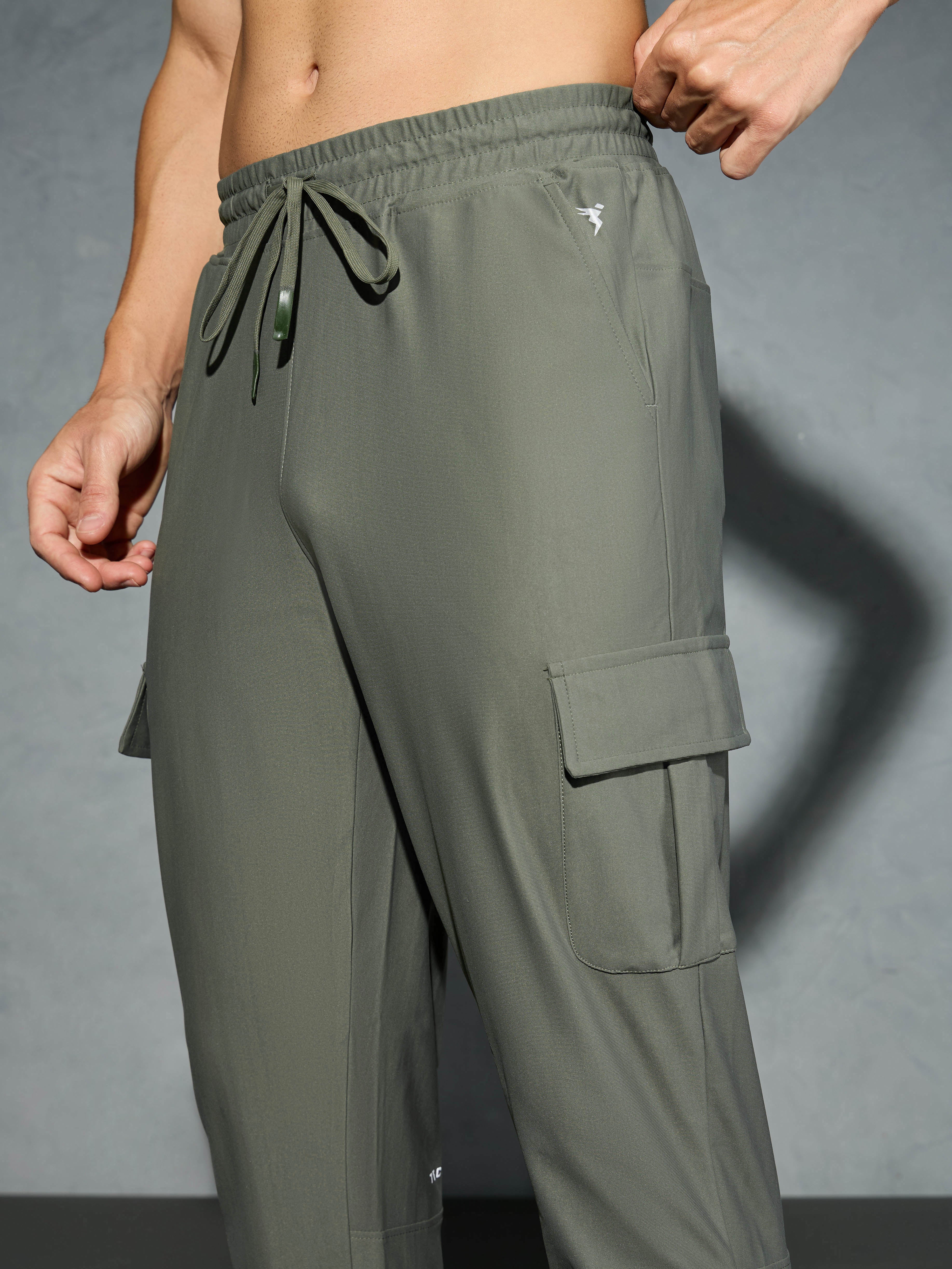 Men Solid Slim Fit Cargo Joggers with DURACOOL+ - Image 5