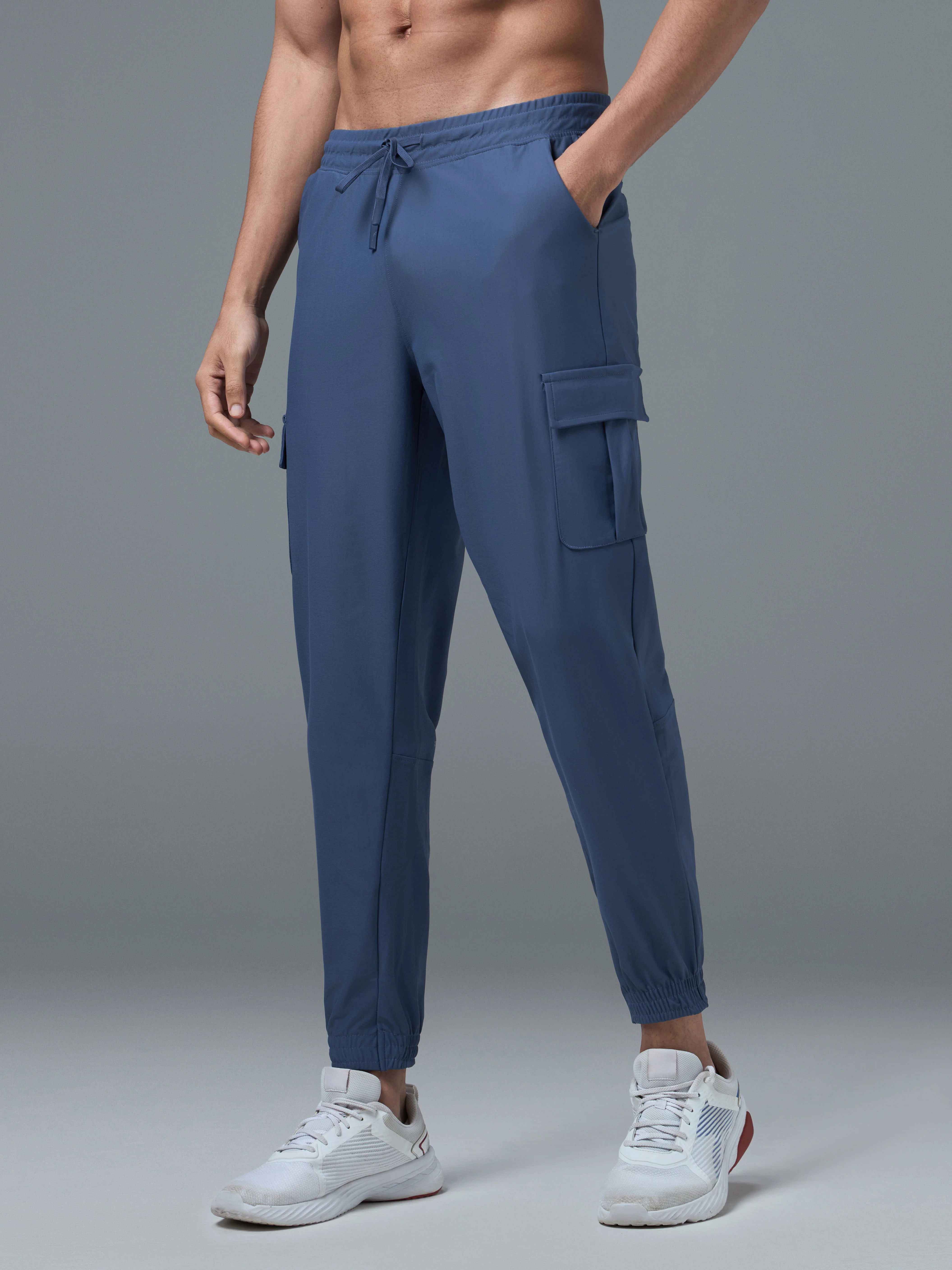 Men Solid Slim Fit Cargo Joggers with DURACOOL+ - Image 4