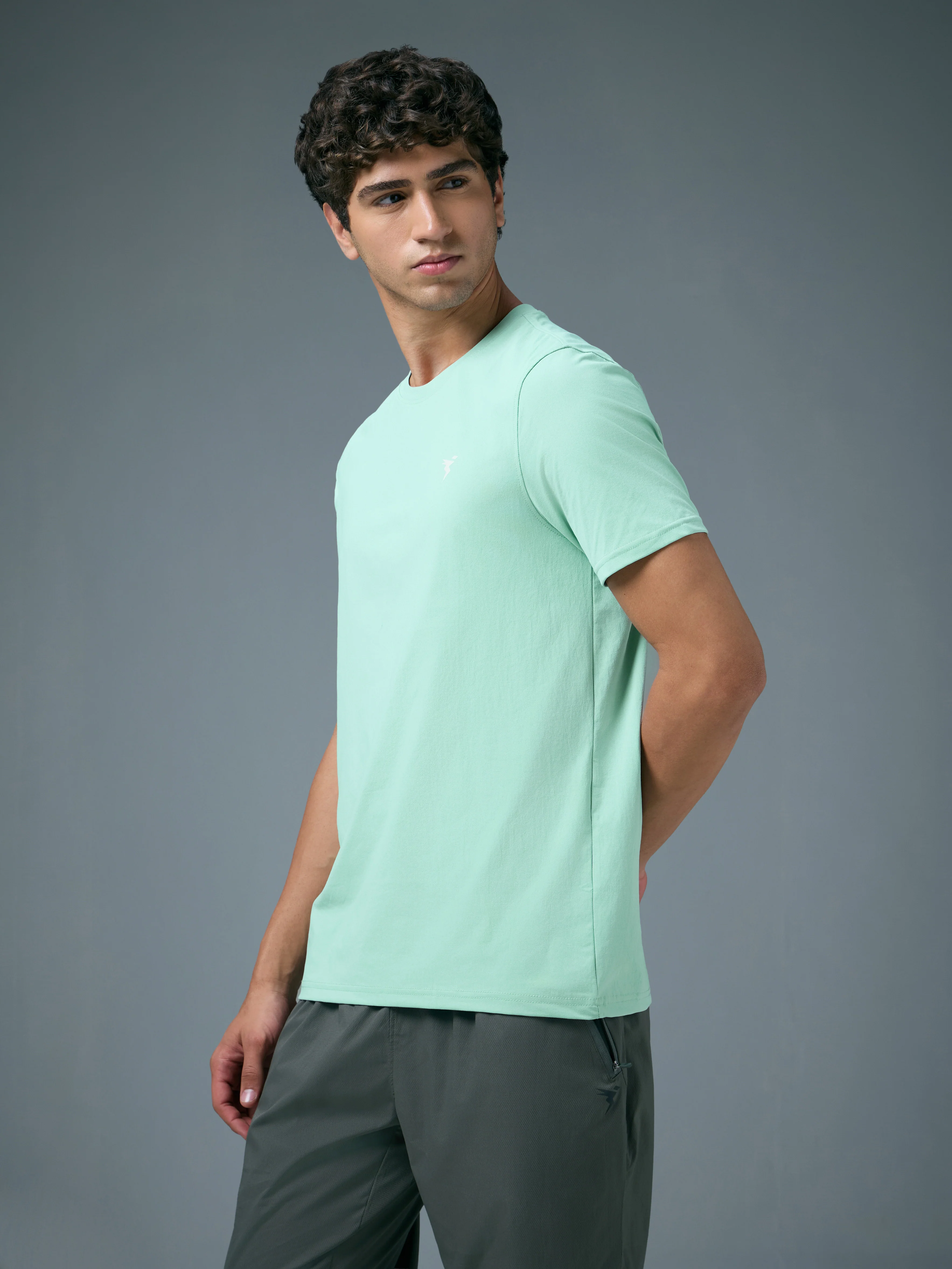 Men Solid Slim Fit Crew Neck T-shirt with COTFLEX - Image 4