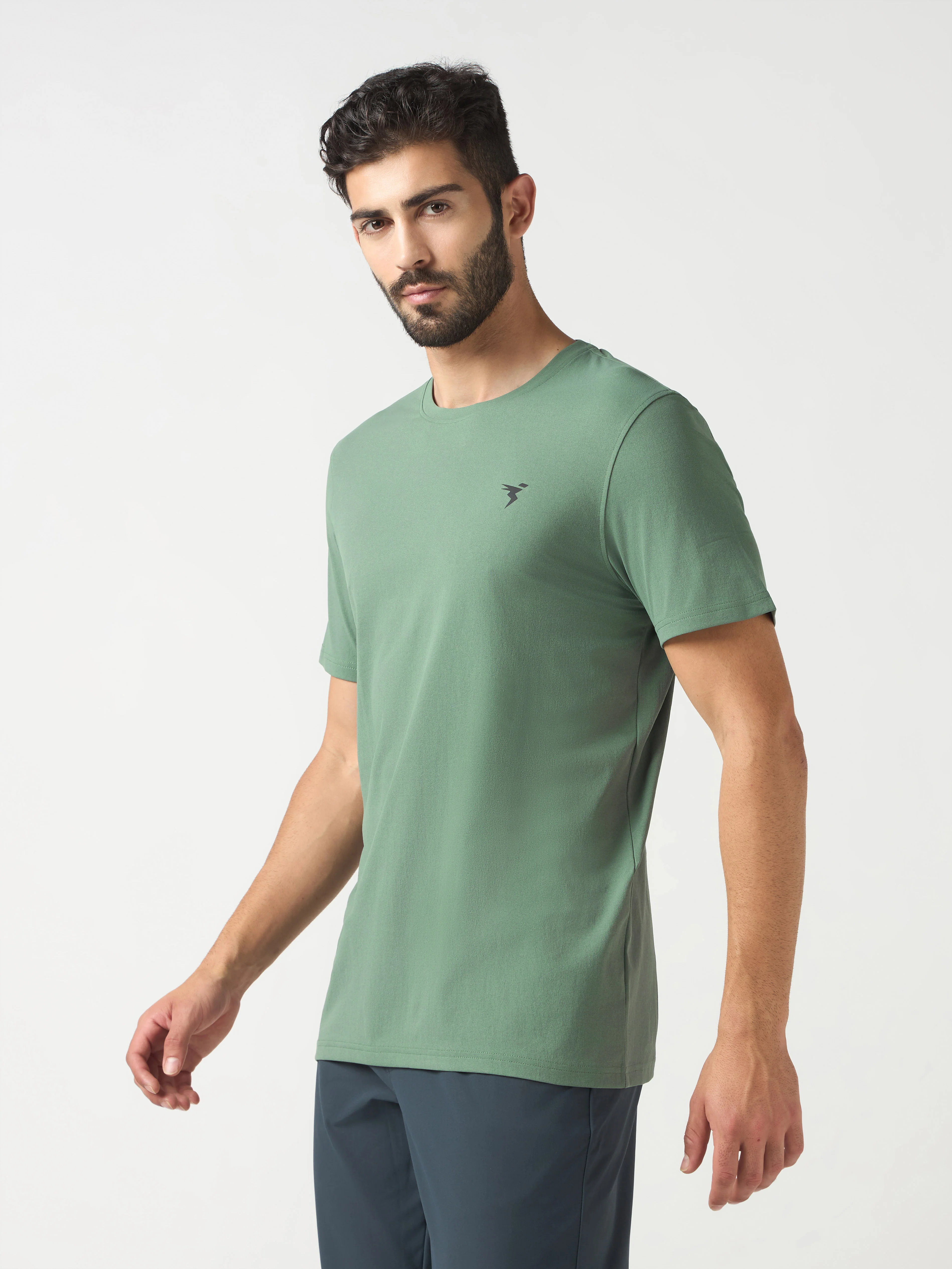 Men Solid Slim Fit Crew Neck T-shirt with COTFLEX - Image 4