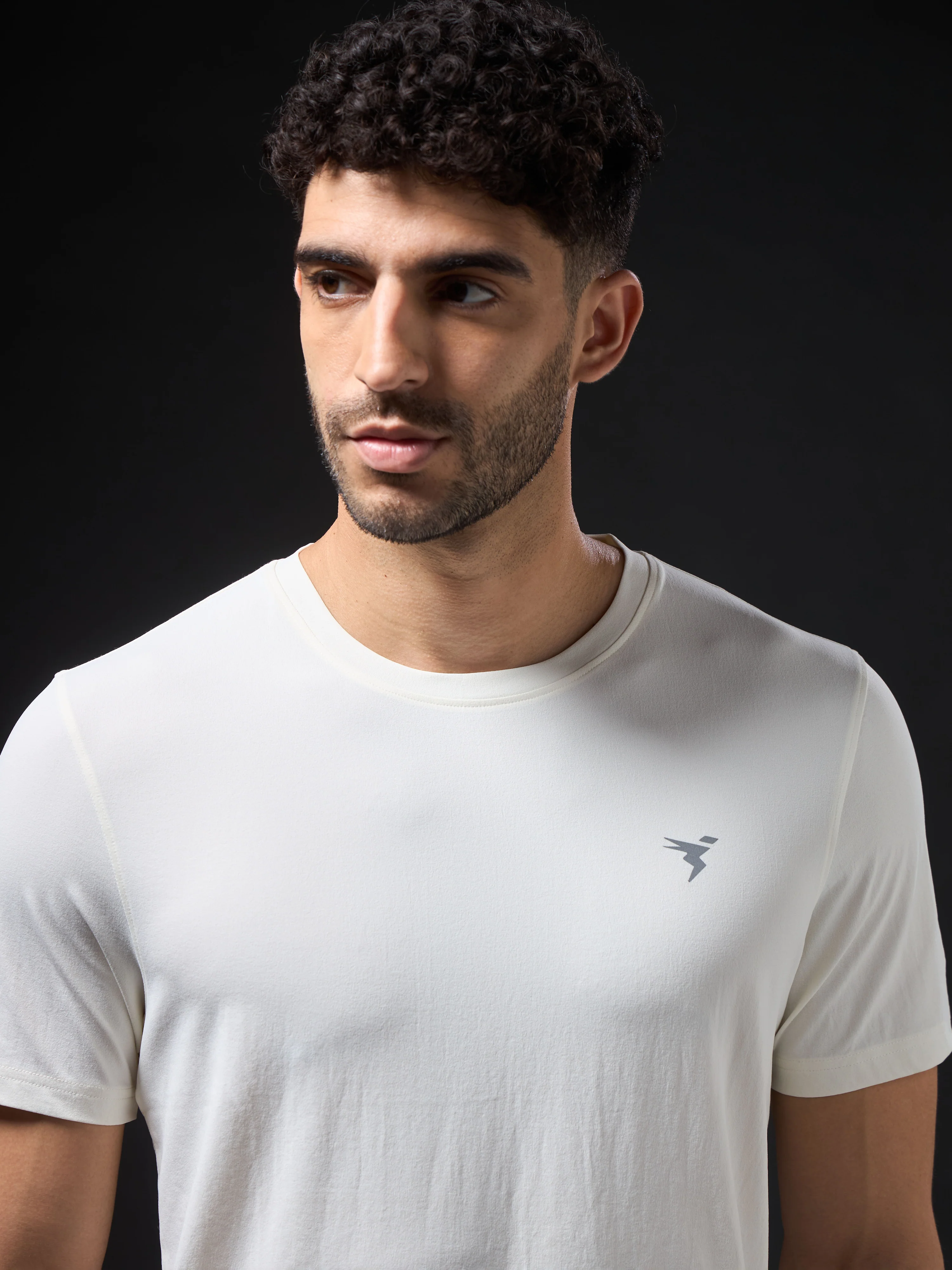 Men Solid Slim Fit Crew Neck T-shirt with COTFLEX - Image 6