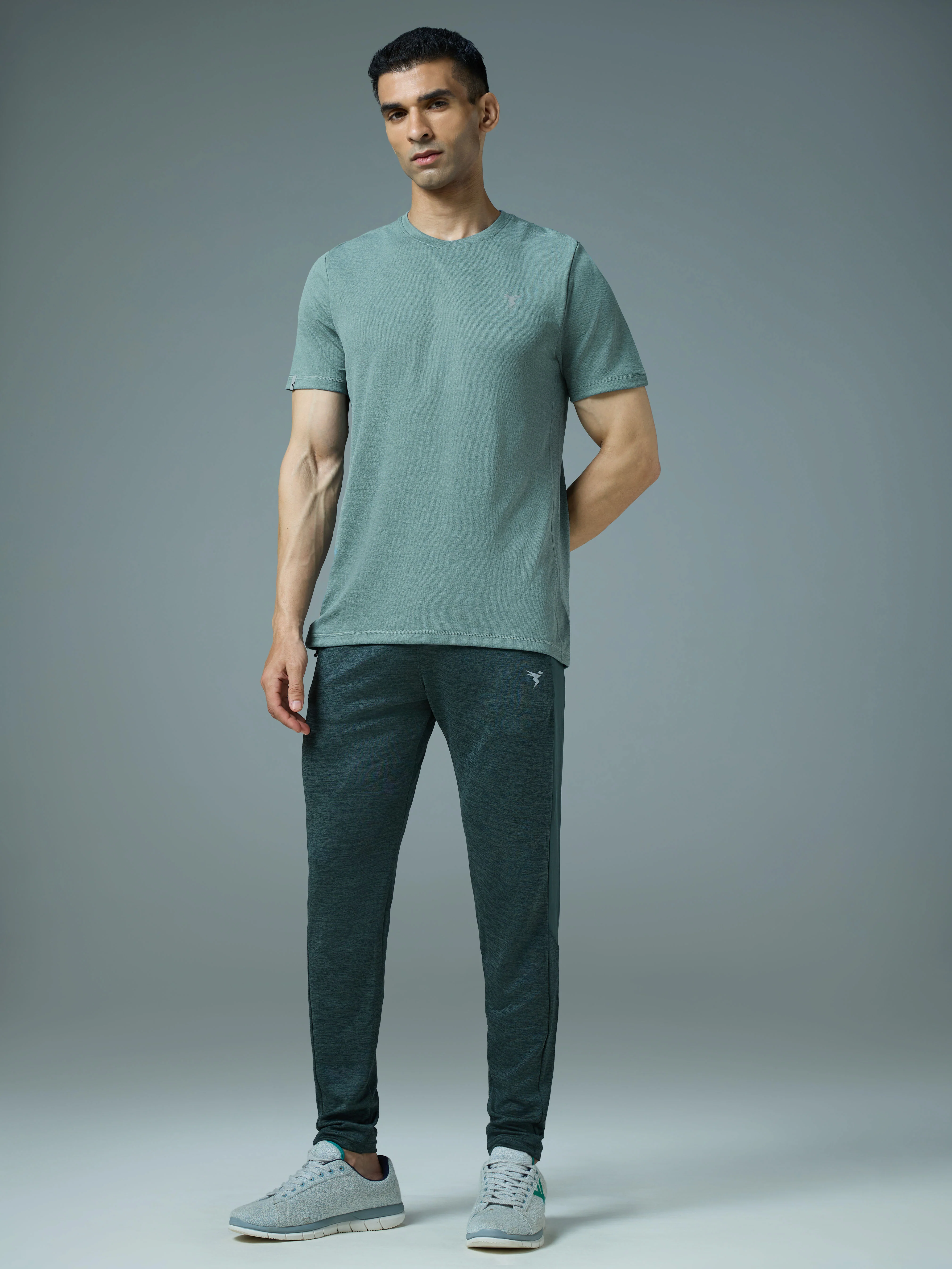 Men Solid Slim Fit Crew Neck T-shirt with DOUBLE COOL - Image 5