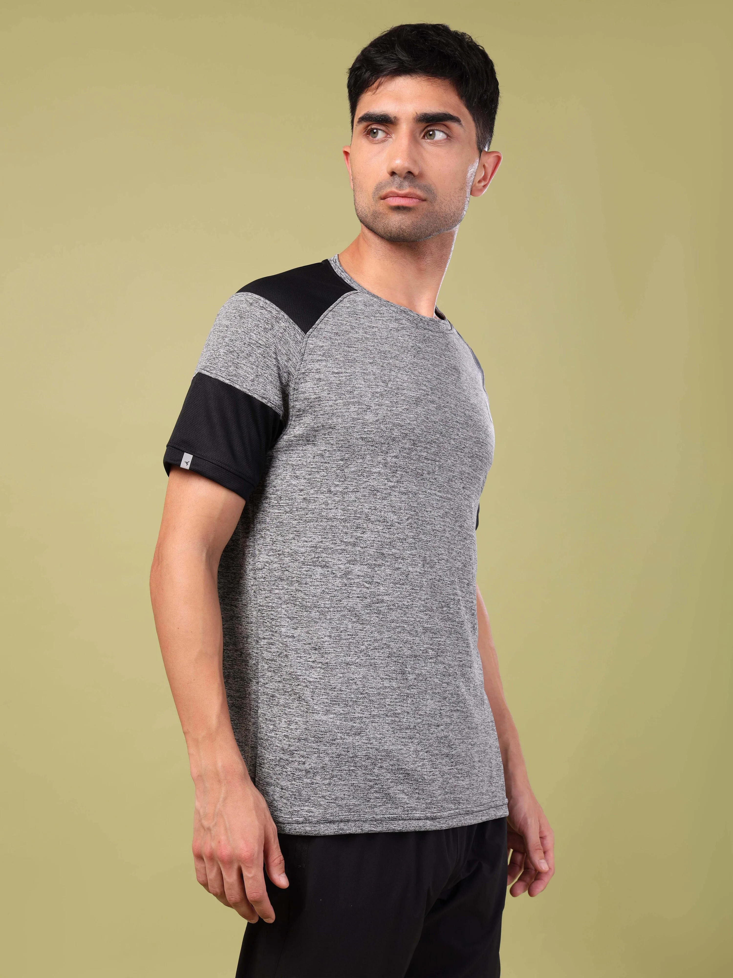 Men Solid Slim Fit Crew Neck T-shirt with DOUBLE COOL - Image 4