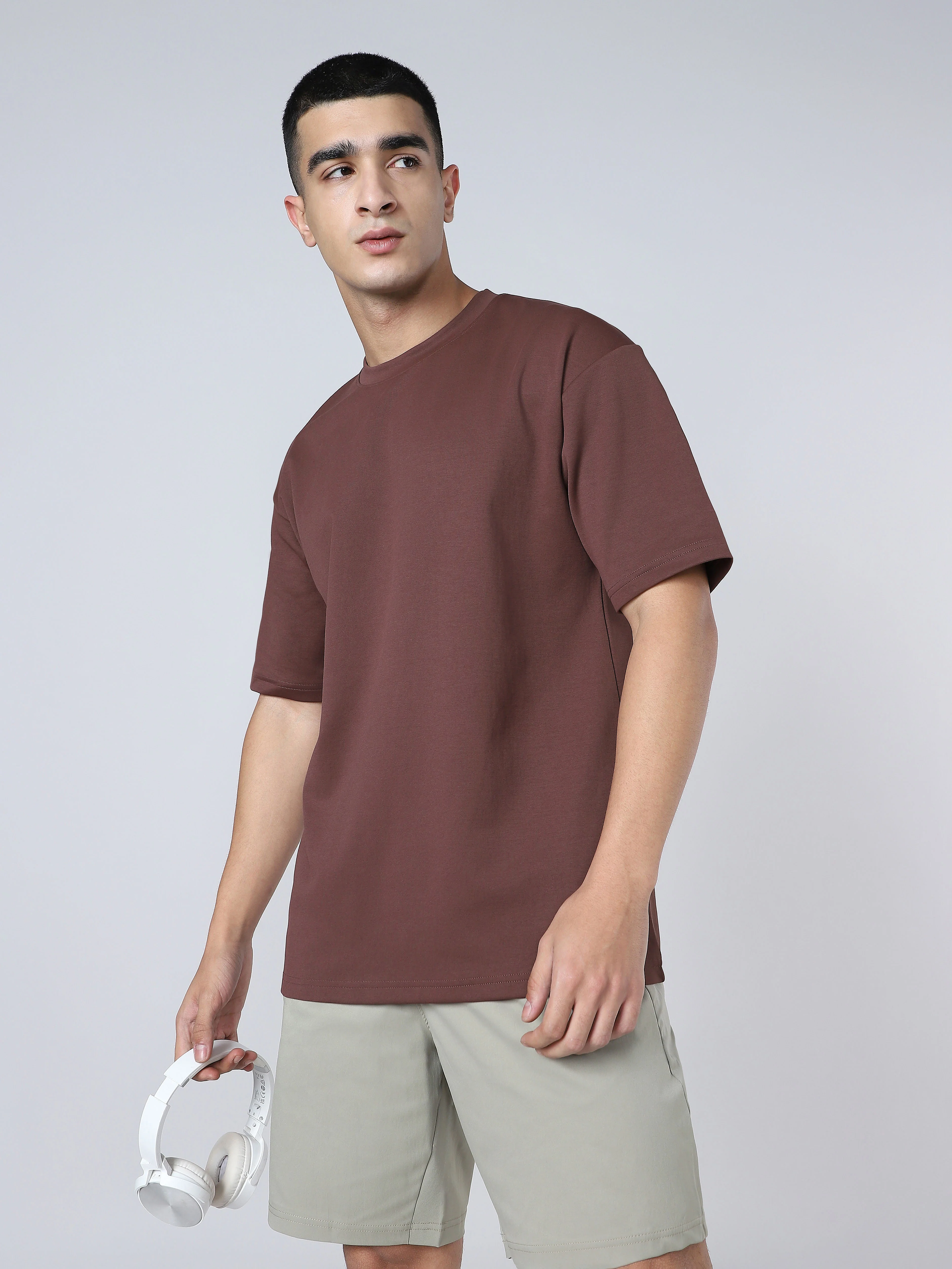 Men Solid  Oversized Crew Neck T-shirt with ELASTO PLUS - Image 4