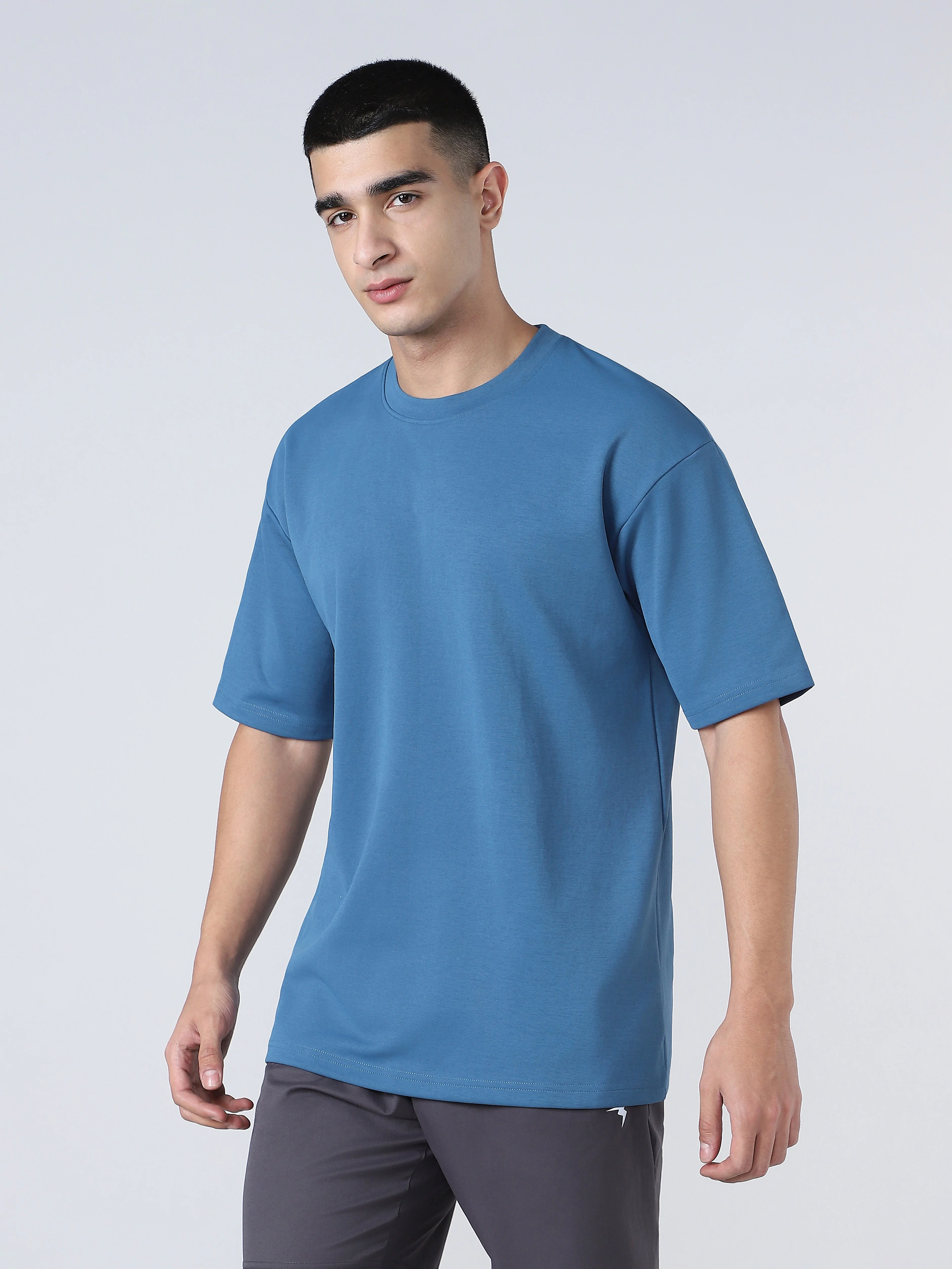 Men Solid  Oversized Crew Neck T-shirt with ELASTO PLUS - Image 3