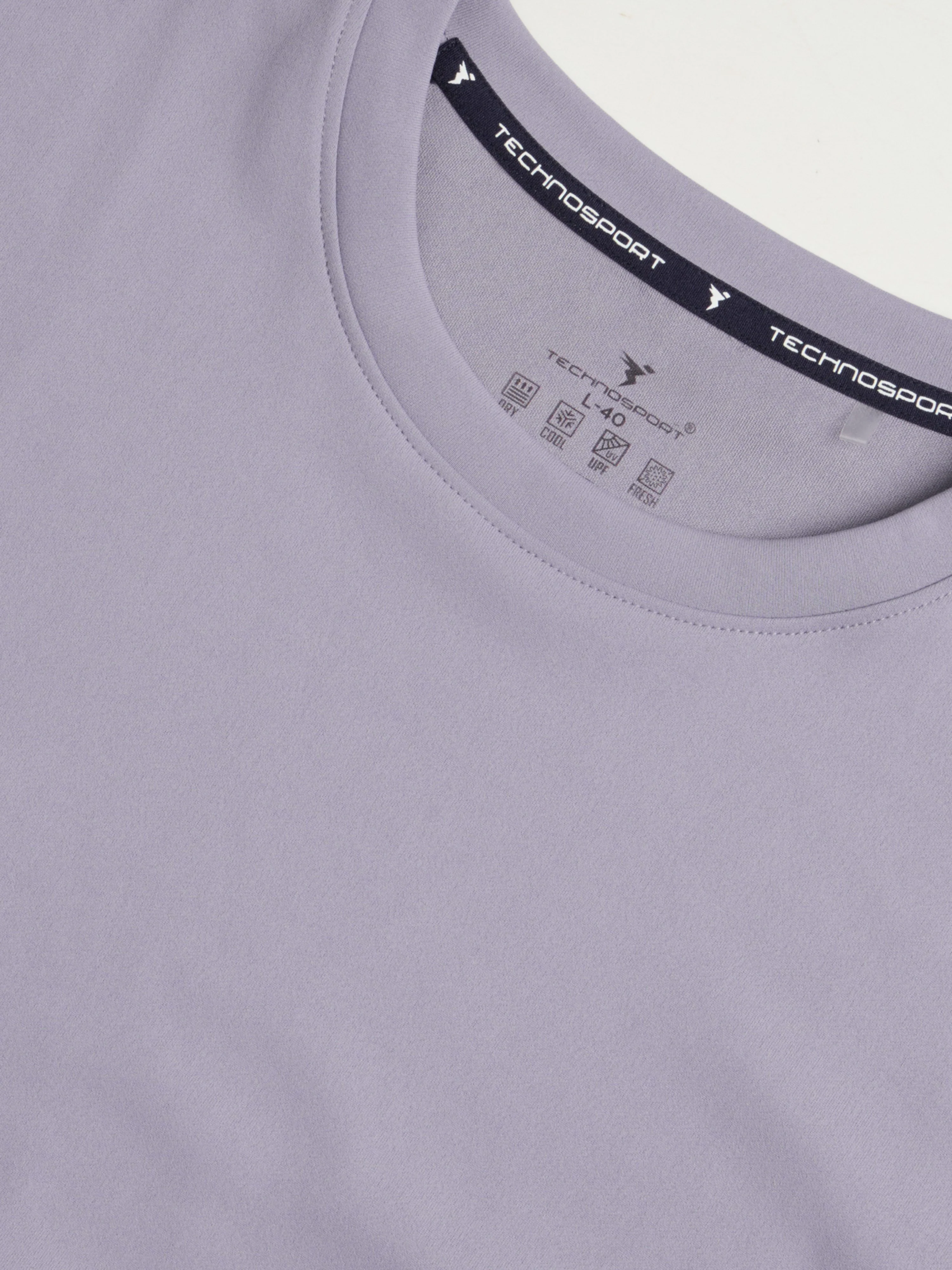 Men Solid  Oversized Crew Neck T-shirt with ELASTO PLUS - Image 7