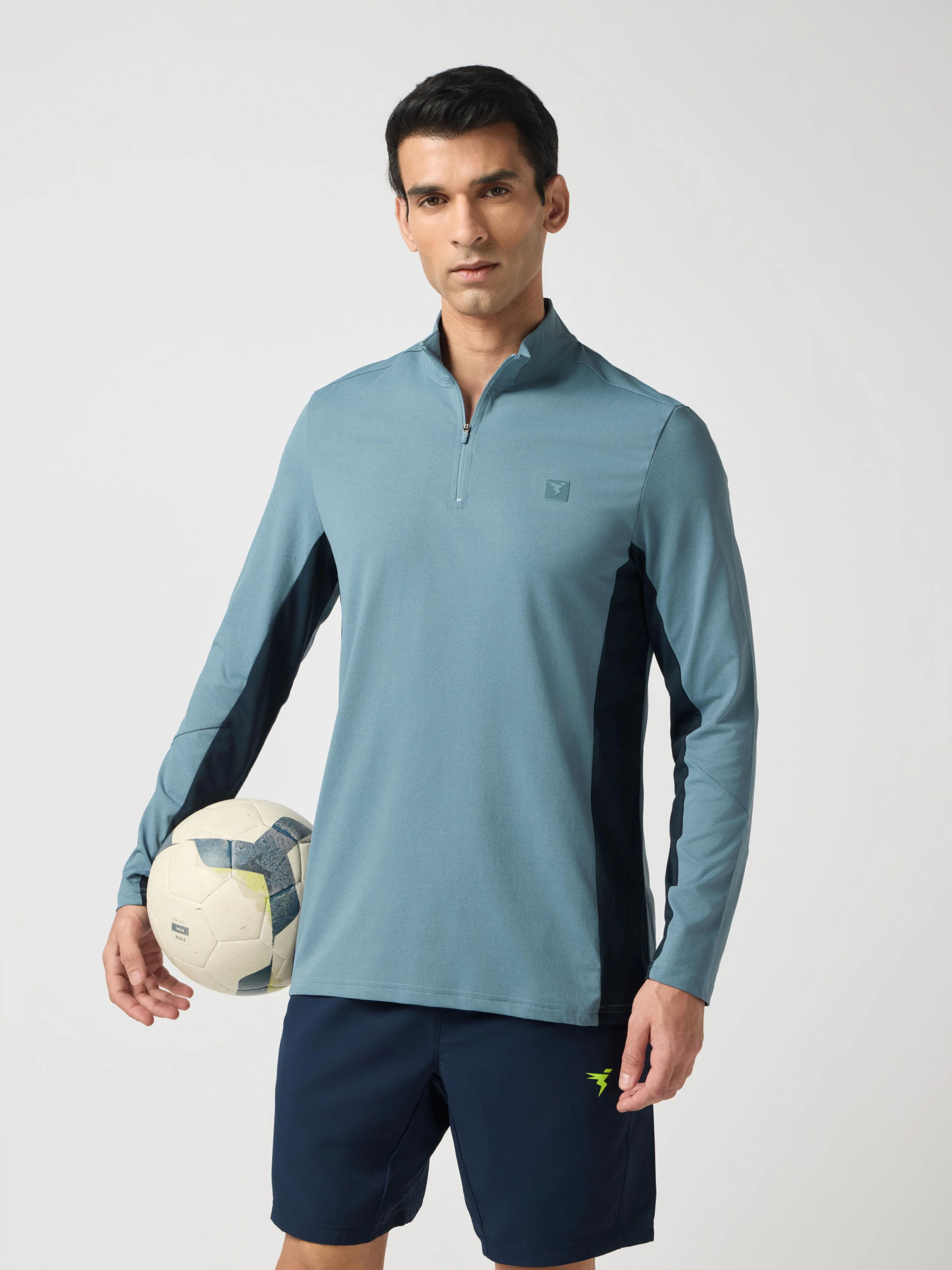 Men Solid Slim Fit Crew Neck T-shirt with ELASTO PLUS