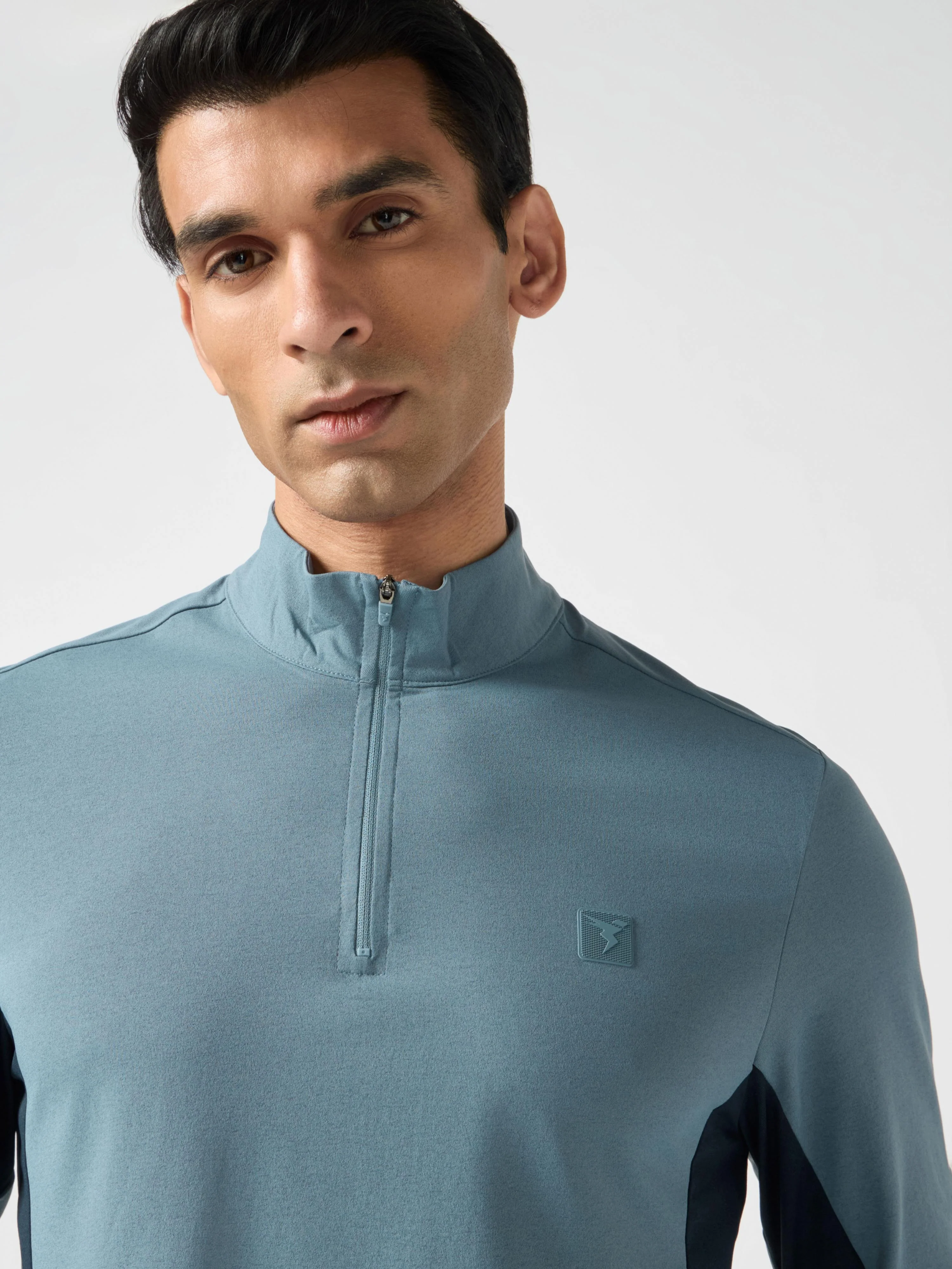 Men Solid Slim Fit Crew Neck T-shirt with ELASTO PLUS - Image 5