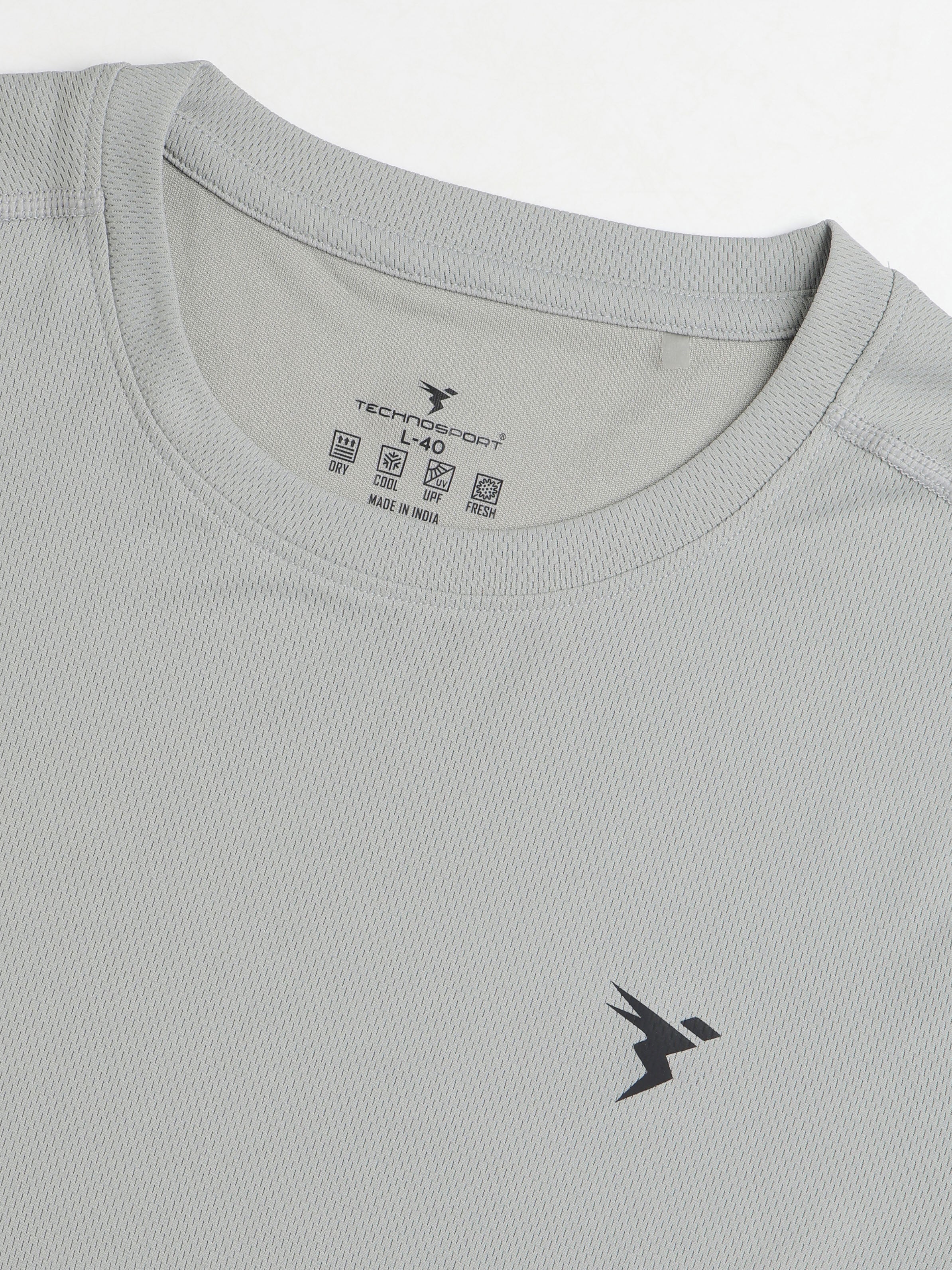 Men Solid Slim Fit Crew Neck T-shirt with TECHNO COOL+ - Image 6