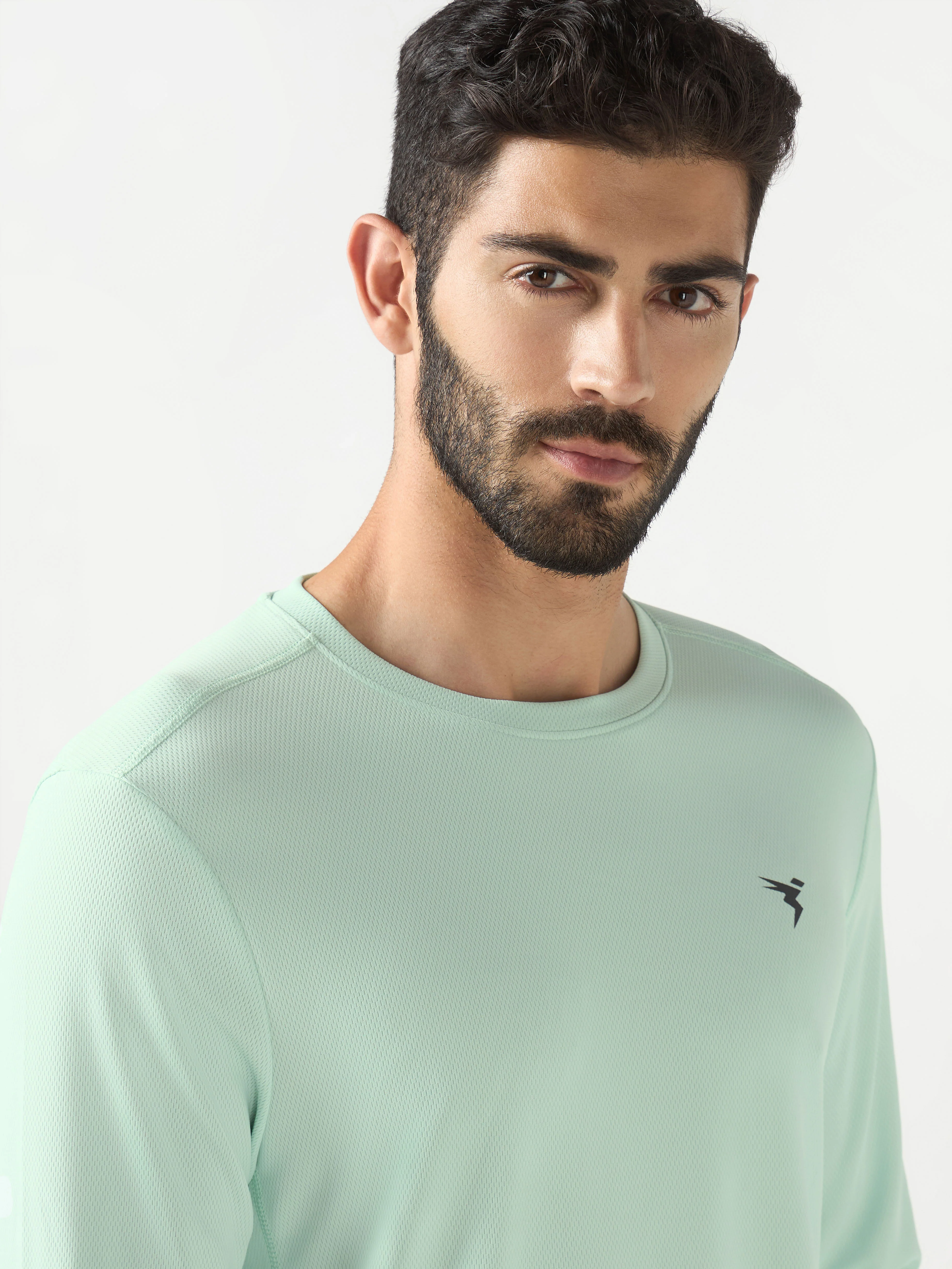 Men Solid Slim Fit Crew Neck T-shirt with TECHNO COOL+ - Image 6