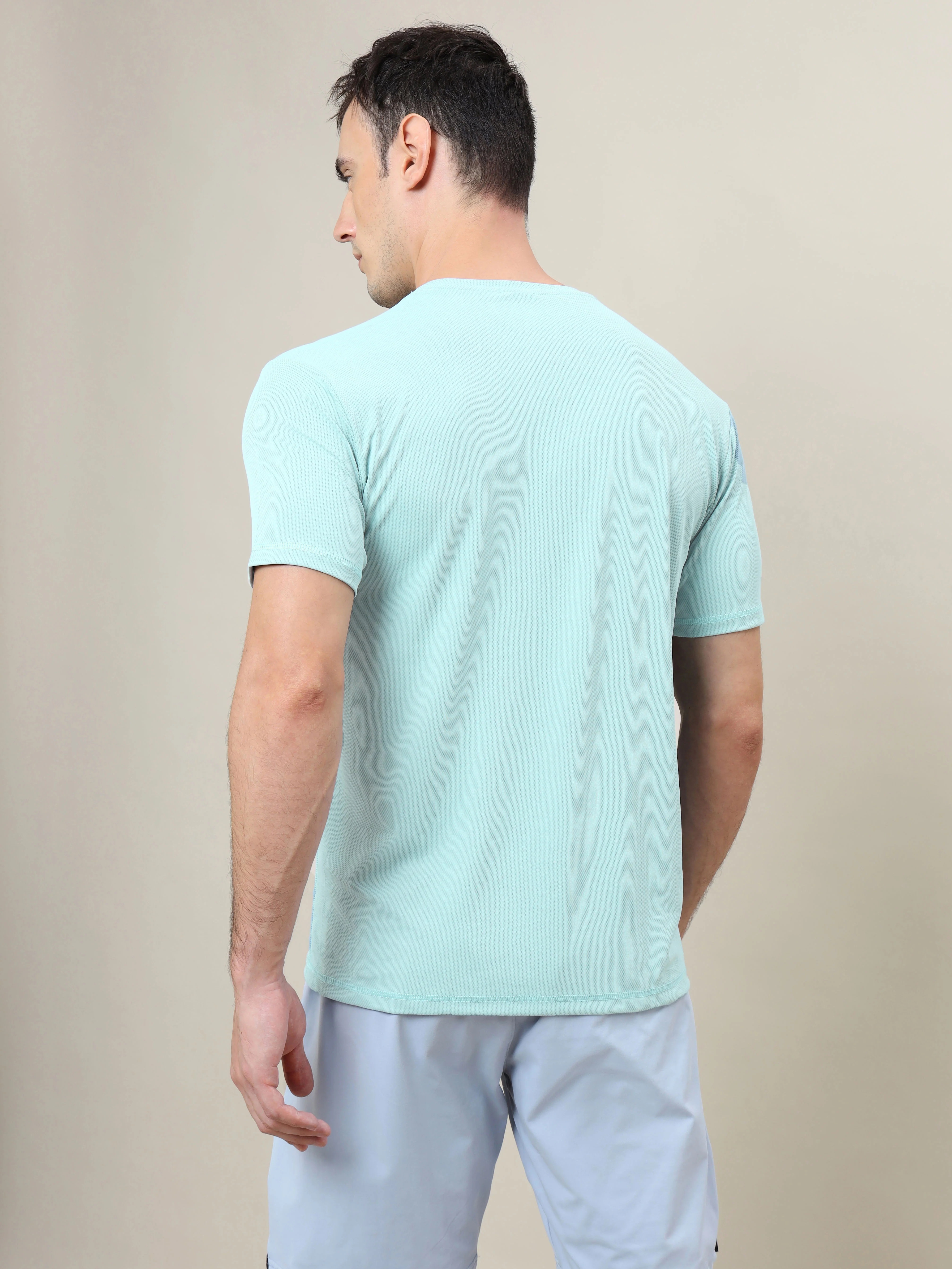 Men Solid Slim Fit Crew Neck T-shirt with TECHNO COOL+ - Image 3