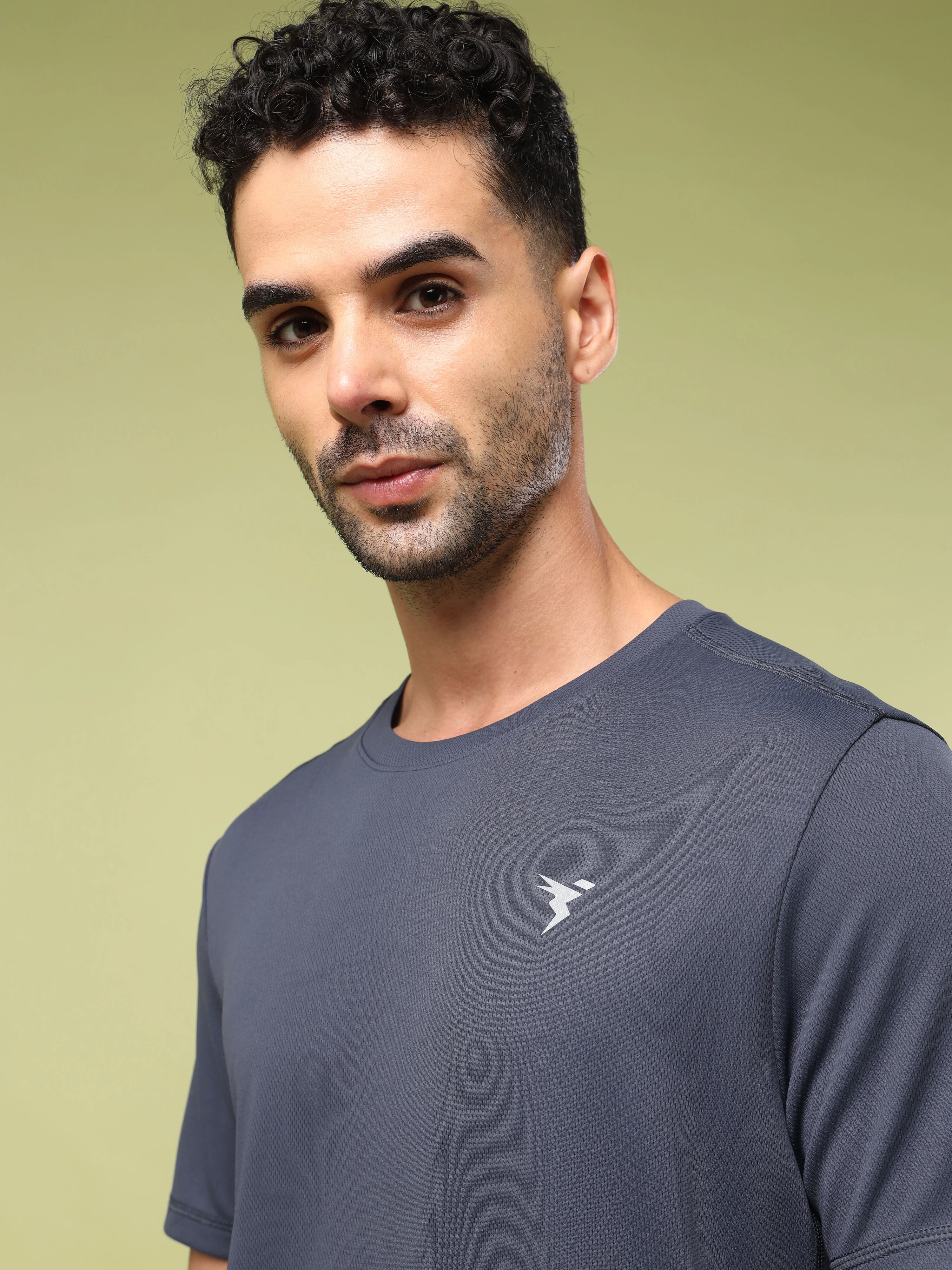 Men Solid Slim Fit Crew Neck T-shirt with TECHNO COOL+ - Image 6