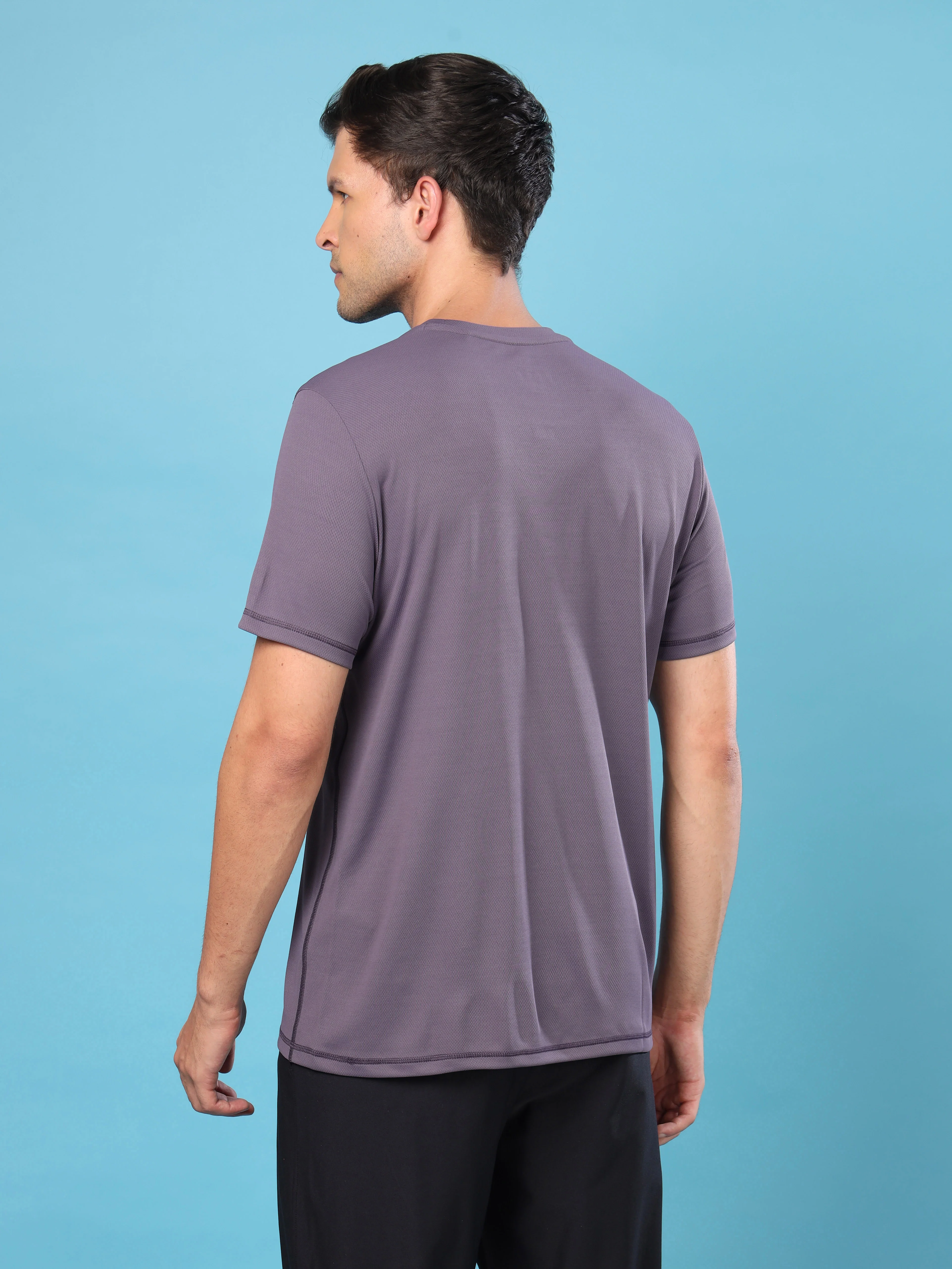Men Solid Slim Fit Crew Neck T-shirt with TECHNO COOL+ - Image 2