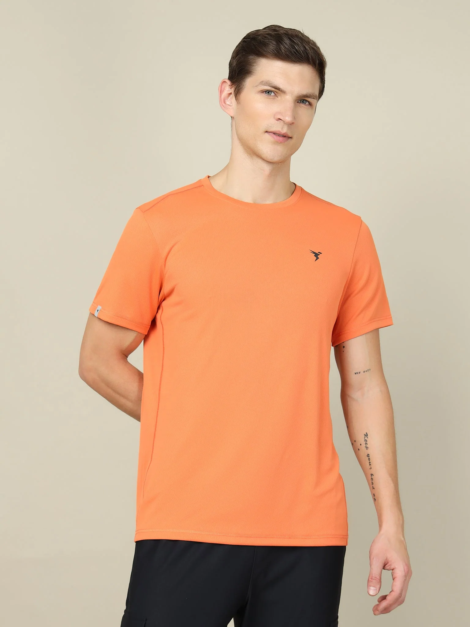 Men Solid Slim Fit Crew Neck T-shirt with TECHNO COOL+ - Image 2