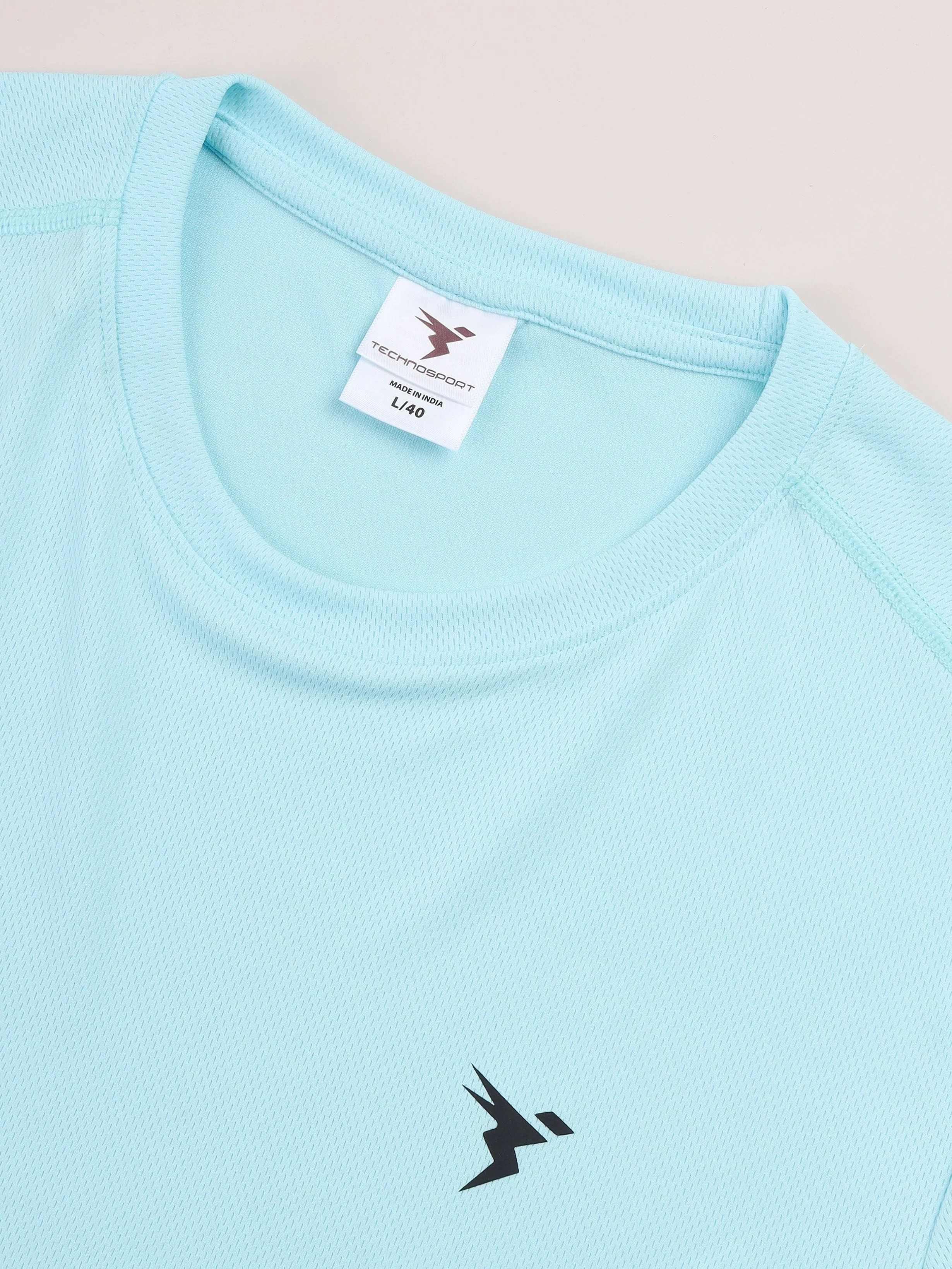Men Solid Slim Fit Crew Neck T-shirt with TECHNO COOL+ - Image 9