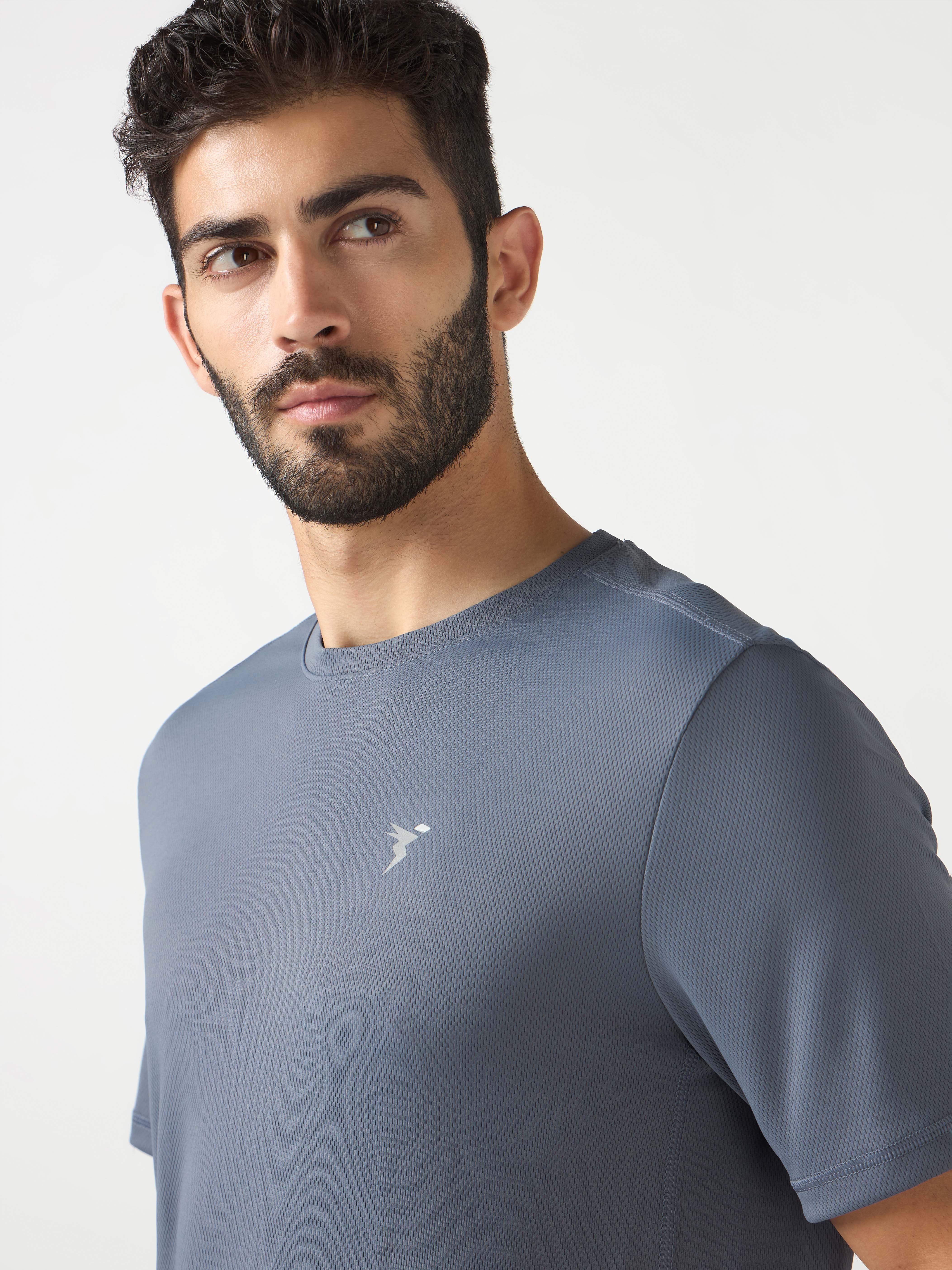 Men Solid Slim Fit Crew Neck T-shirt with TECHNO COOL+ - Image 5