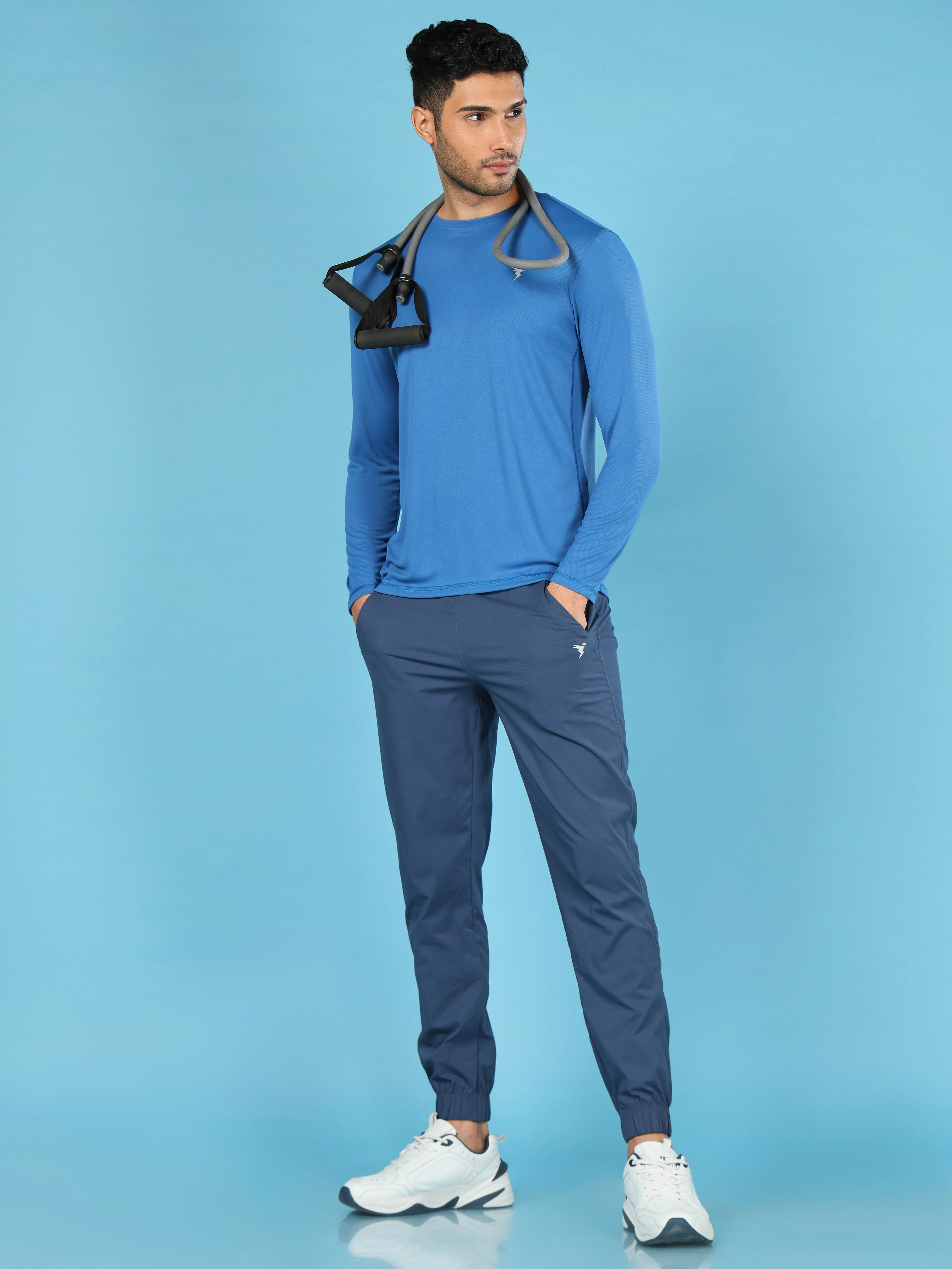 Men Solid Slim Fit Crew Neck T-shirt with TECHNO COOL+ - Image 5
